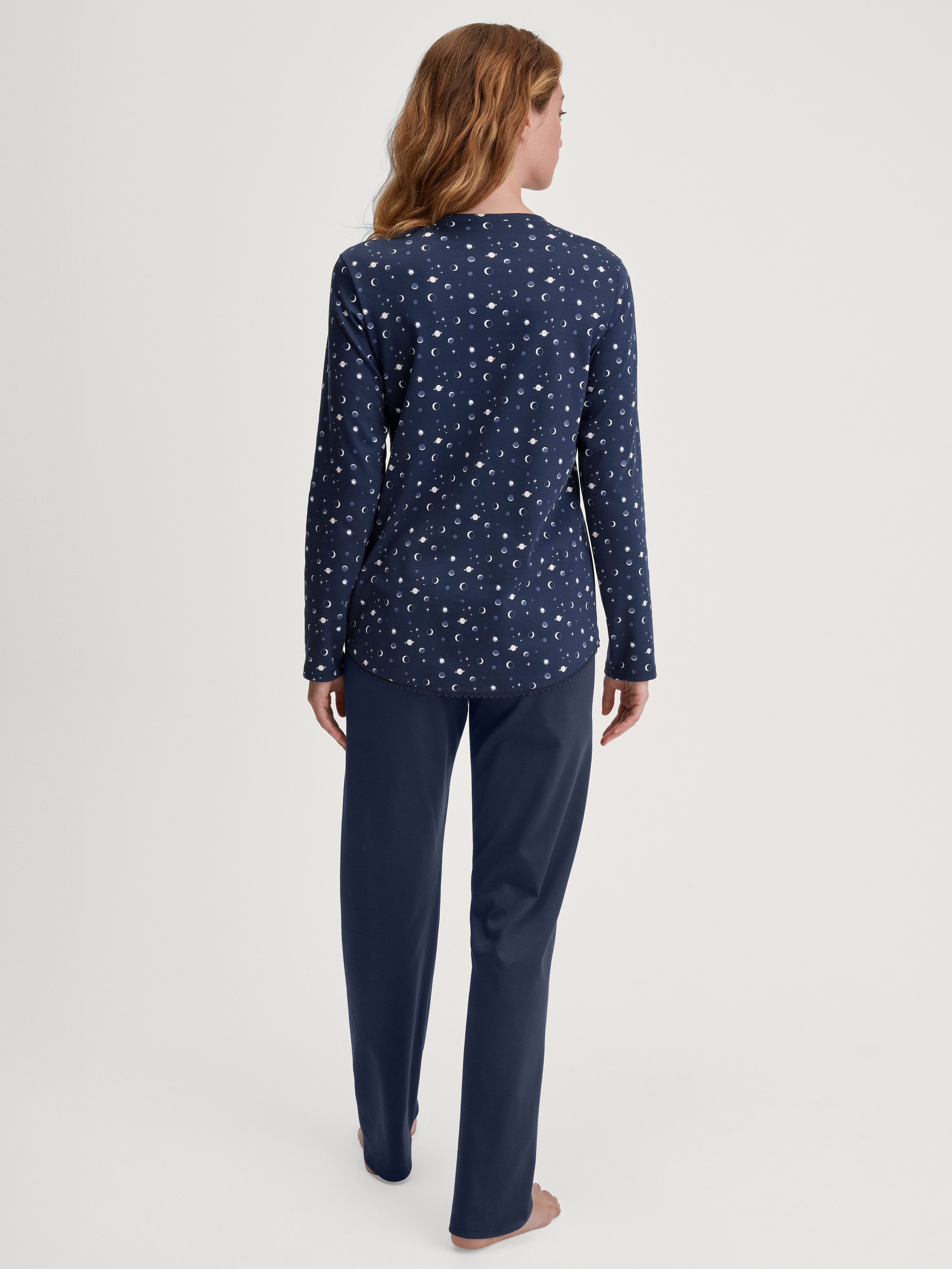 CALIDA Pyjama Midnight Dreams Damen (2 tlg) mit Knöpfen, aus 100% Bio-Baumwolle, wärmende Qualität