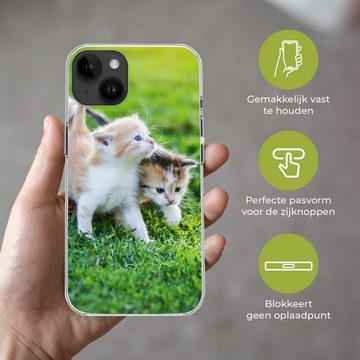 MuchoWow Handyhülle Kätzchen - Katze - Korb - Mädchen - Kinder - Jungen - Kinder, Handyhülle Telefonhülle Apple iPhone 14 Plus