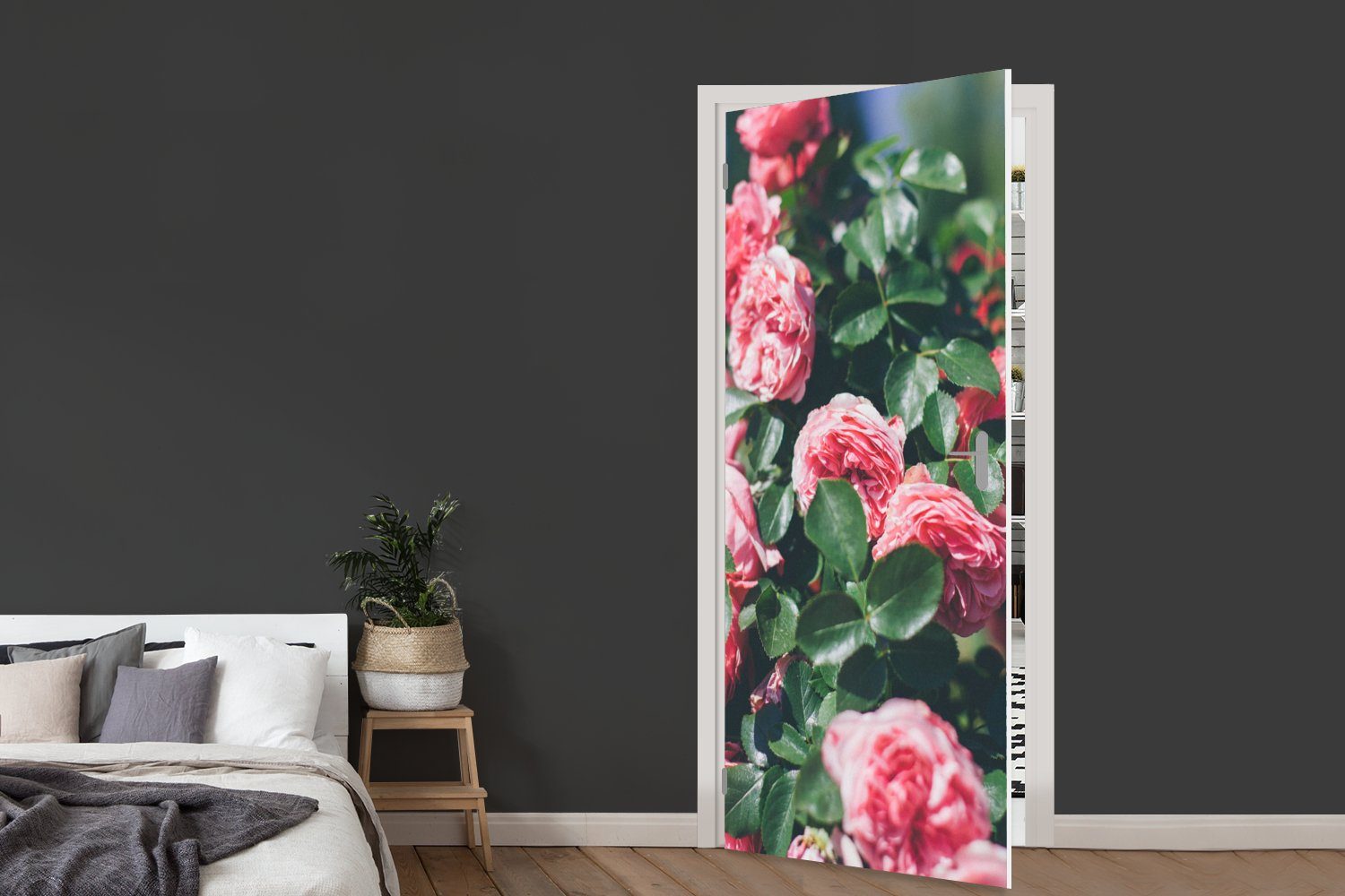 Fototapete Türaufkleber, 75x205 Matt, Türtapete Sommergarten, (1 bedruckt, im St), rosa Schöne cm Rose MuchoWow Tür, für
