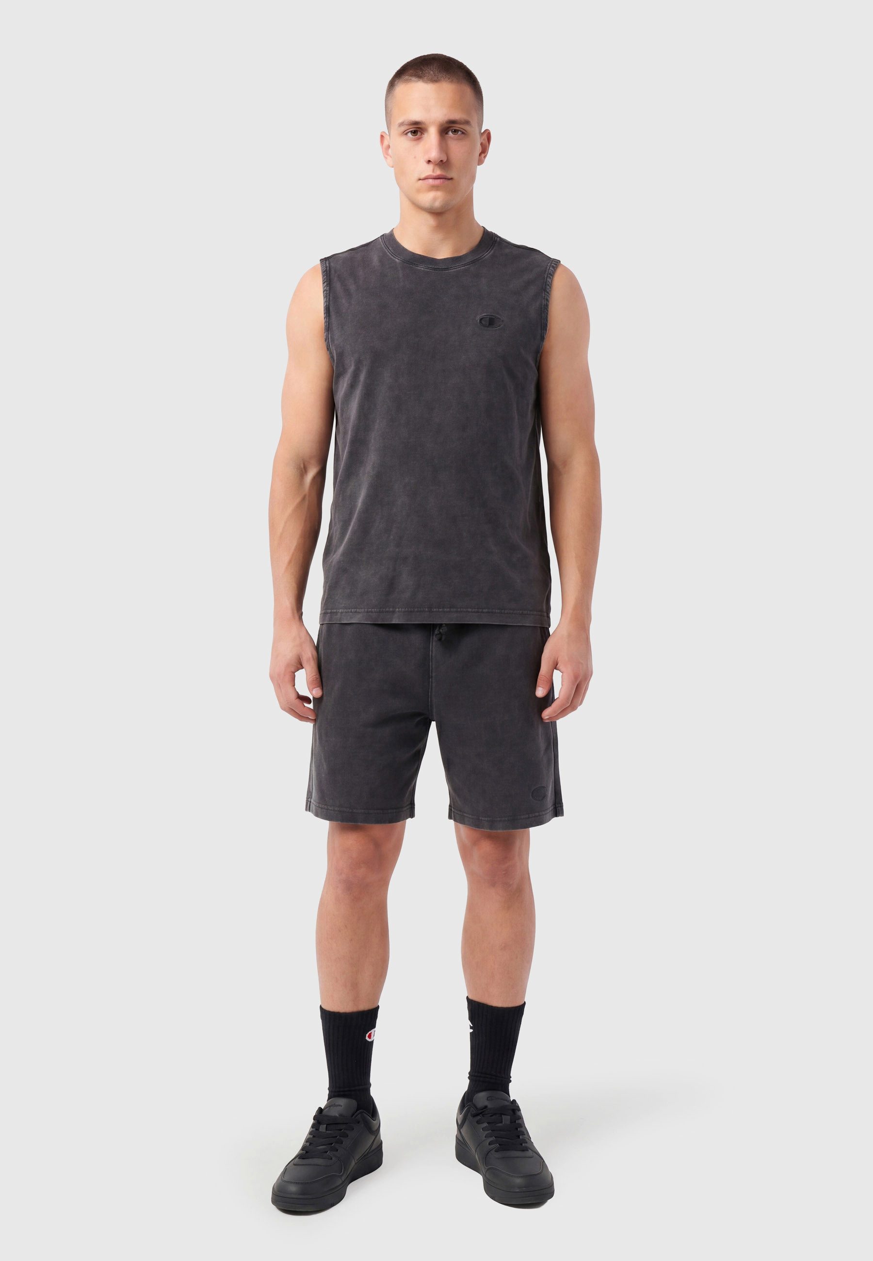 Champion Sweatshorts Bermuda sportlicher Stil, für sportliche Aktivitäten, aus Baumwolle gefertigt – Bild 5 von 5