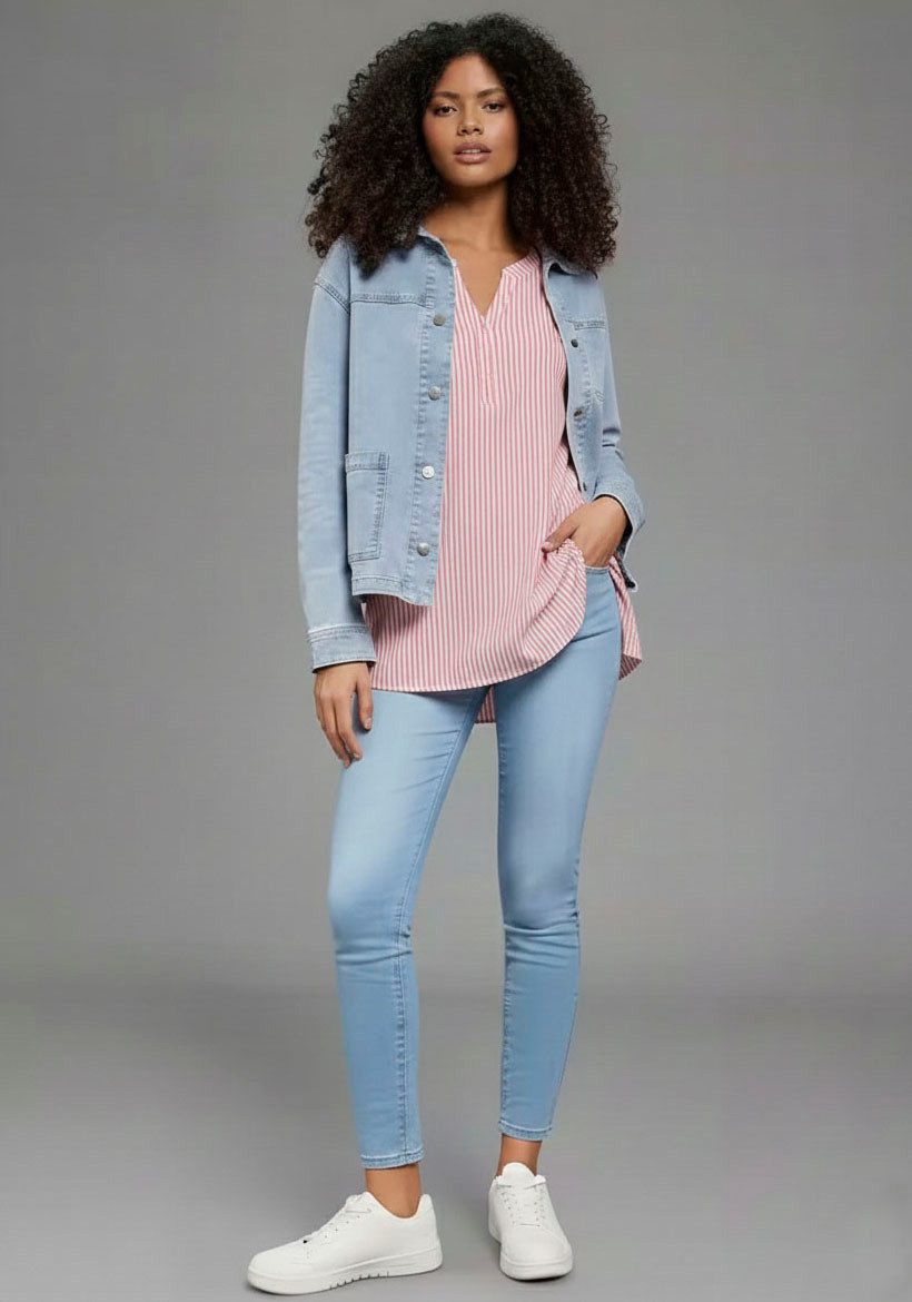 KangaROOS Schlupfbluse Langarmbluse, figurumspielende Passform, Rundhalsausschnitt