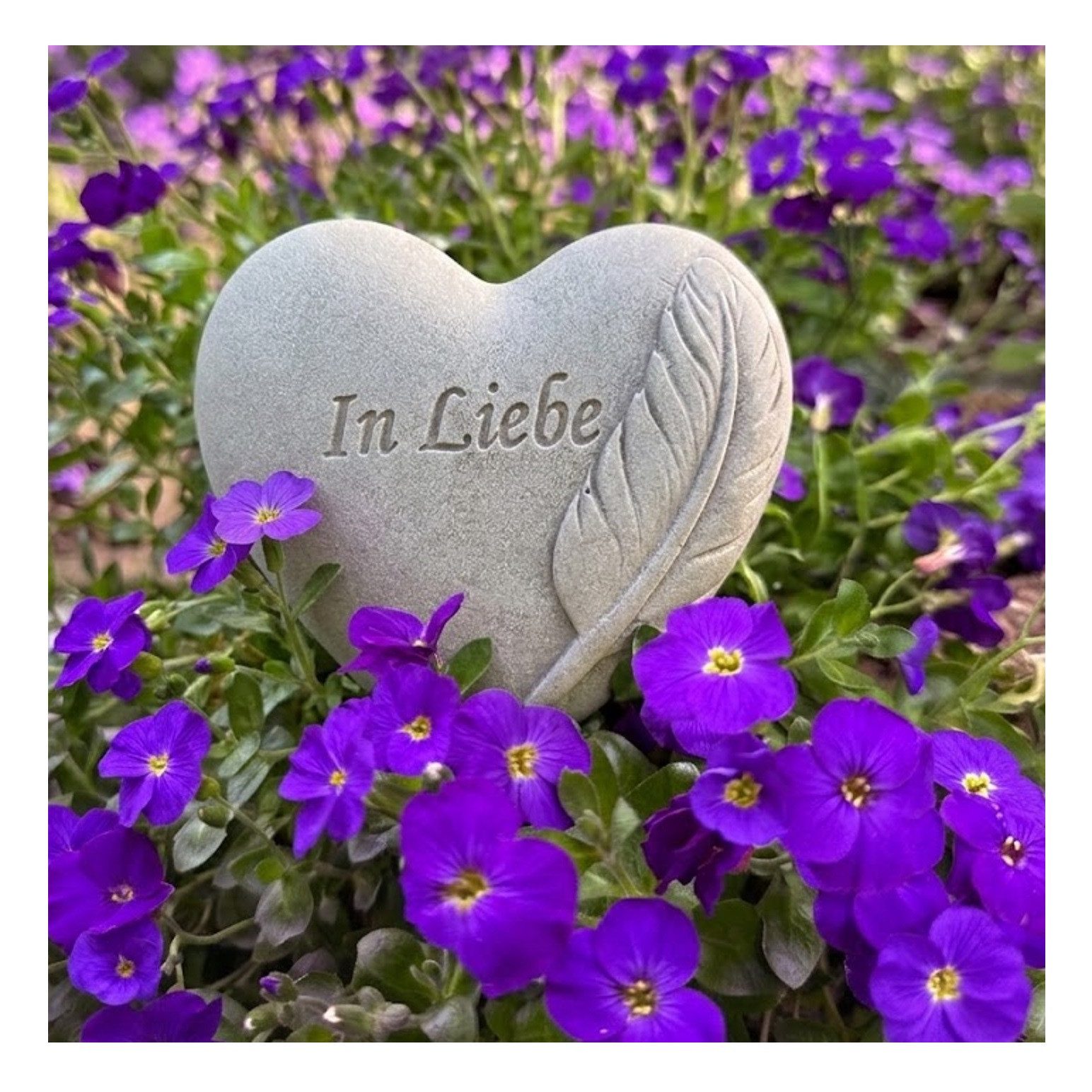Radami Gartenfigur Grabherz Gedenkstein "In Liebe mit Feder " 9cm