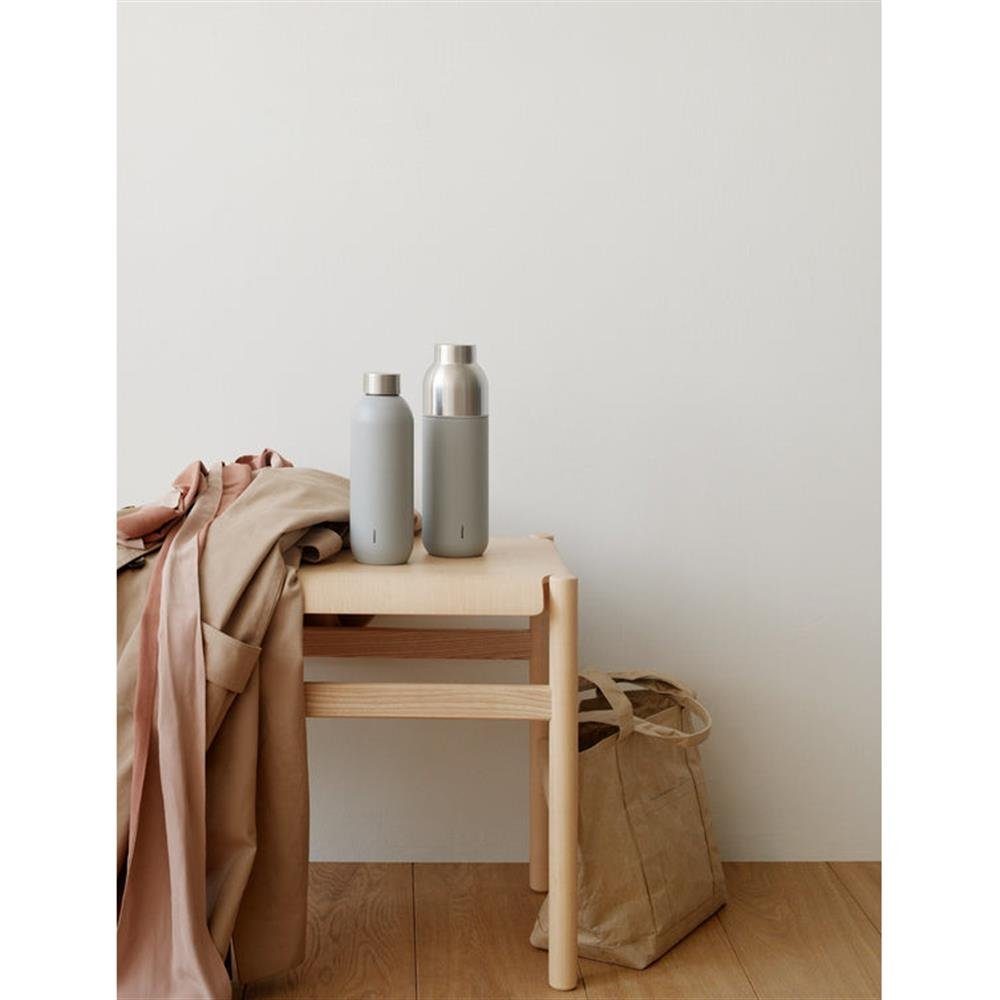 Stelton Isolierflasche Keep Cool, 600 ml, stylische Trinkflasche mit Thermoeffekt