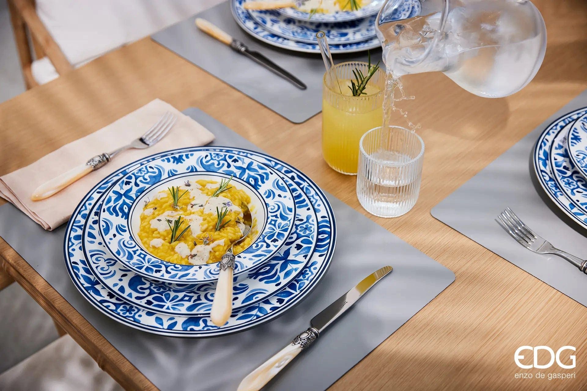 enzo de gasperi Platzteller Platzteller Serie Capri - Porzellan weiß, blau bemalt T 2,5 Ø 30 cm
