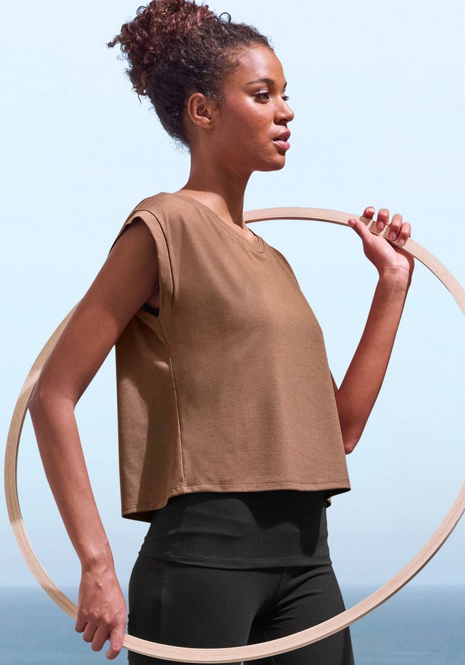 LASCANA ACTIVE Layershirt 2 in 1 T-Shirt im Layer-Design