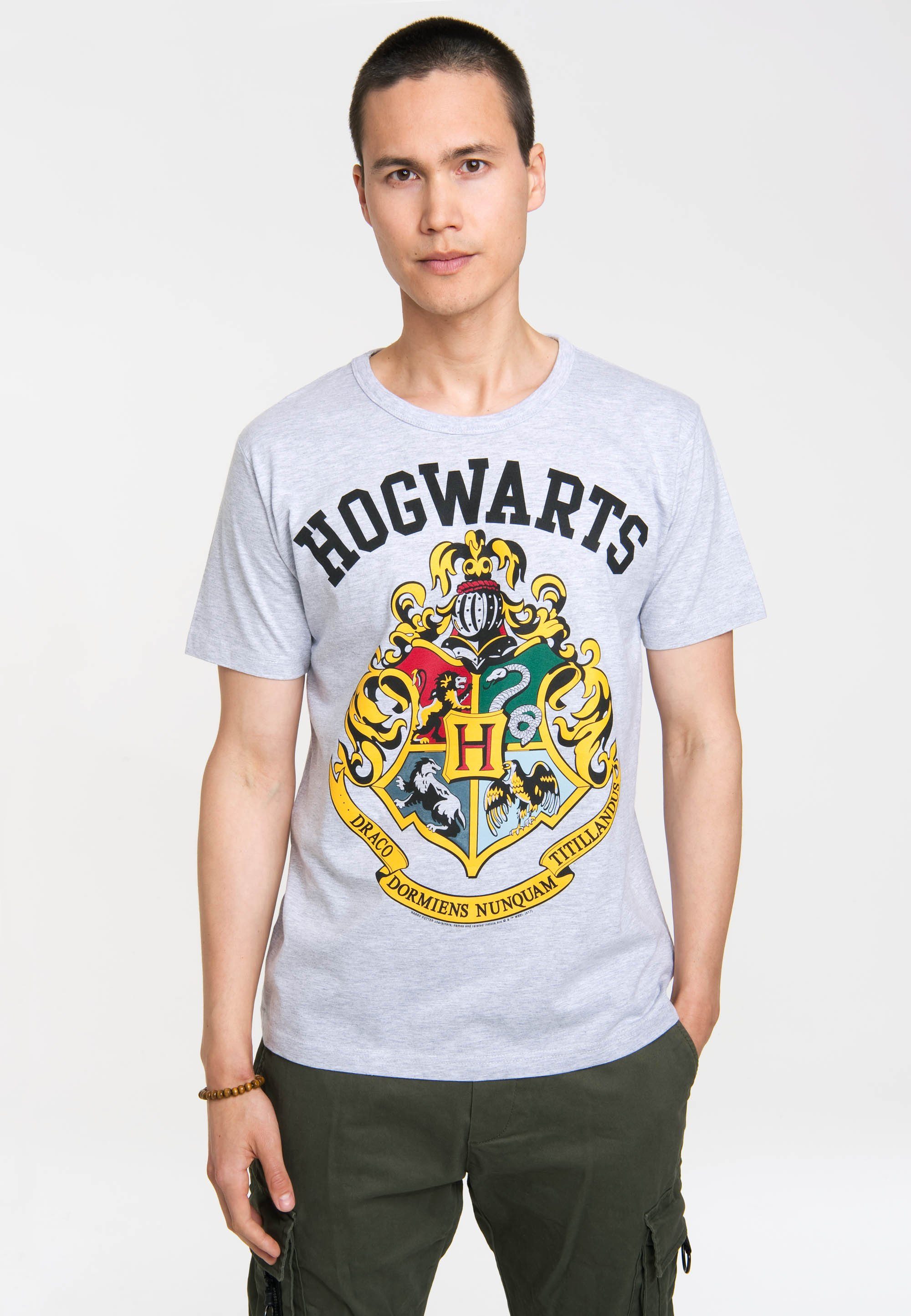 LOGOSHIRT T-Shirt Hogwarts-Logo mit hochwertigem Siebdruck