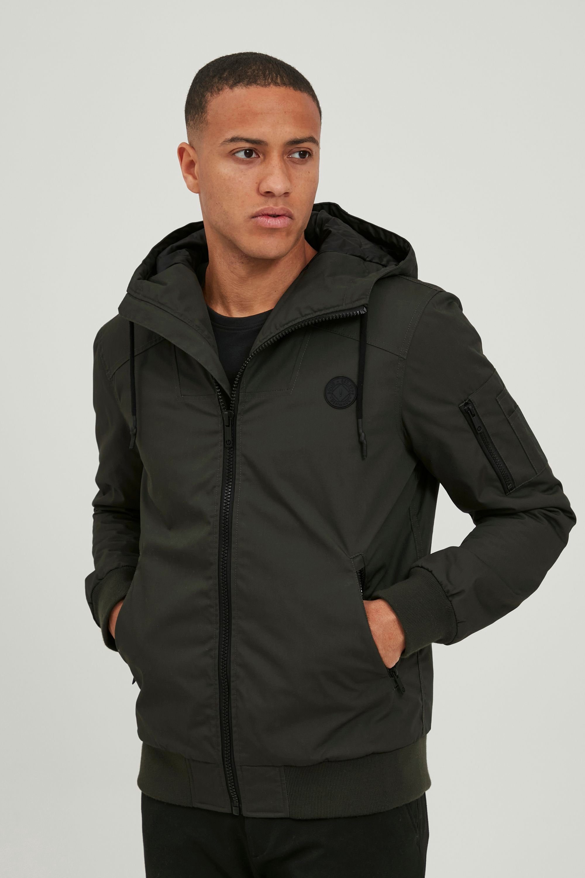 Solid Windbreaker SDTilly Übergangsjacke mit Climb hochabschließendem Kragen (3785) Ivy