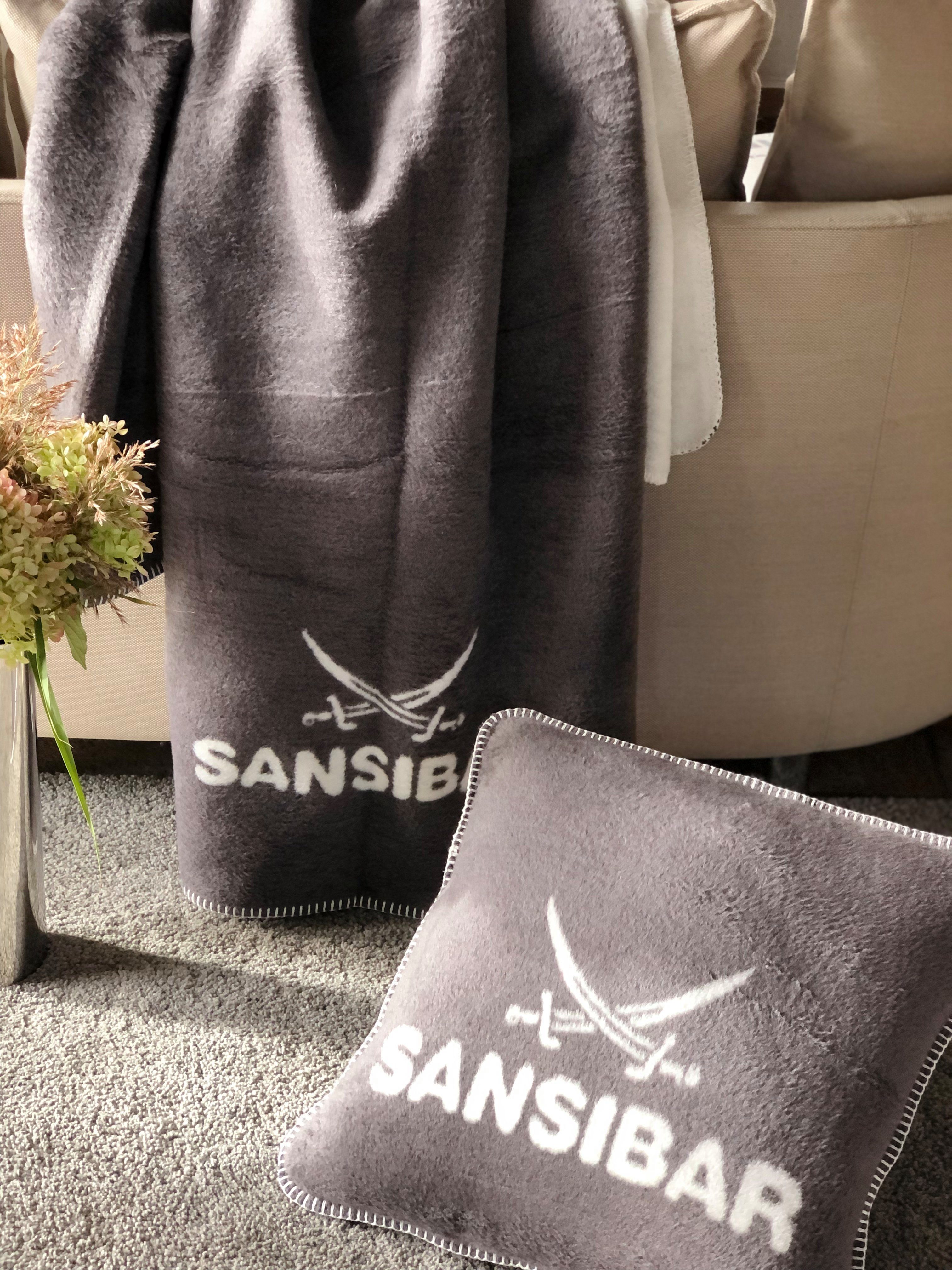 Plaid Jacquard Wohndecke „Doubleface“, Sansibar Plaid, 150x200 cm, Sansibar Sylt, wunderbar warm & pflegeleicht, feine Jacquard Qualität