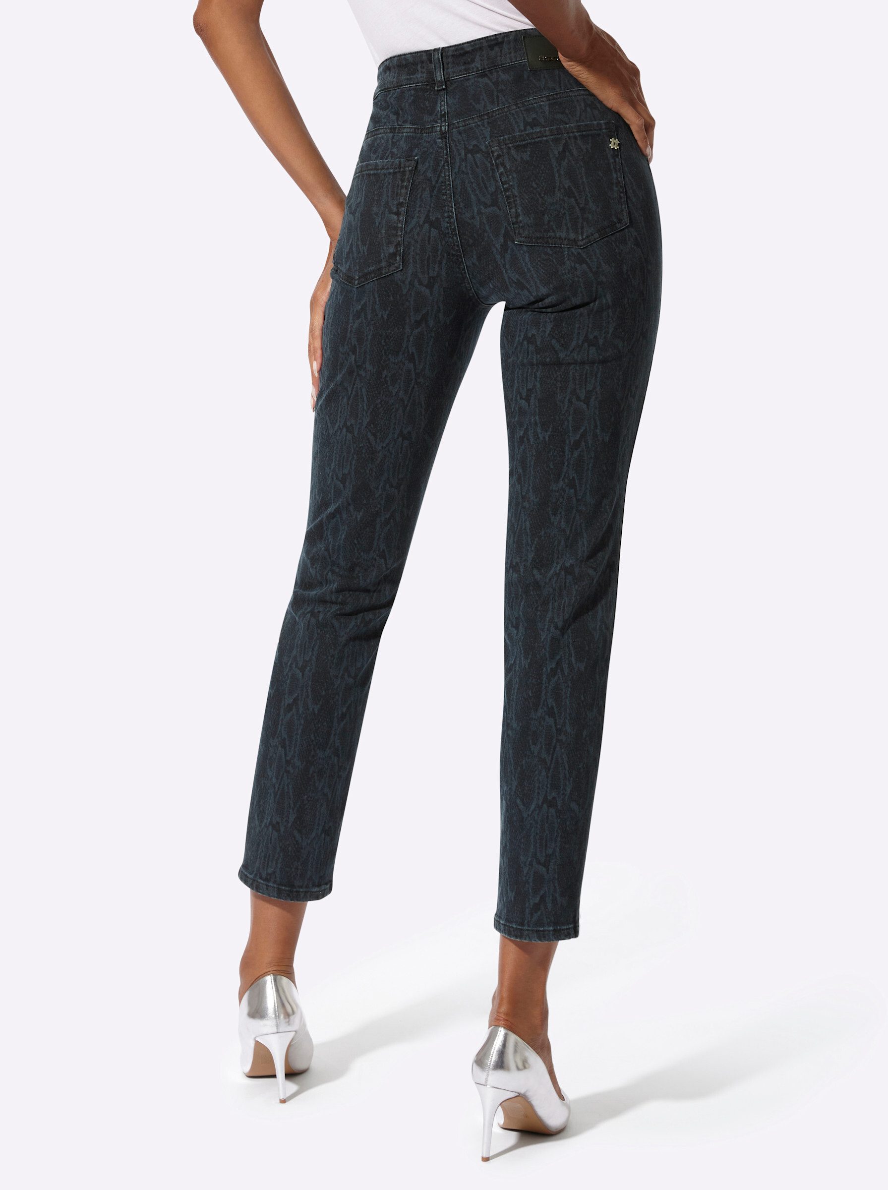 creation L Bequeme Jeans Jeans leicht vertieft