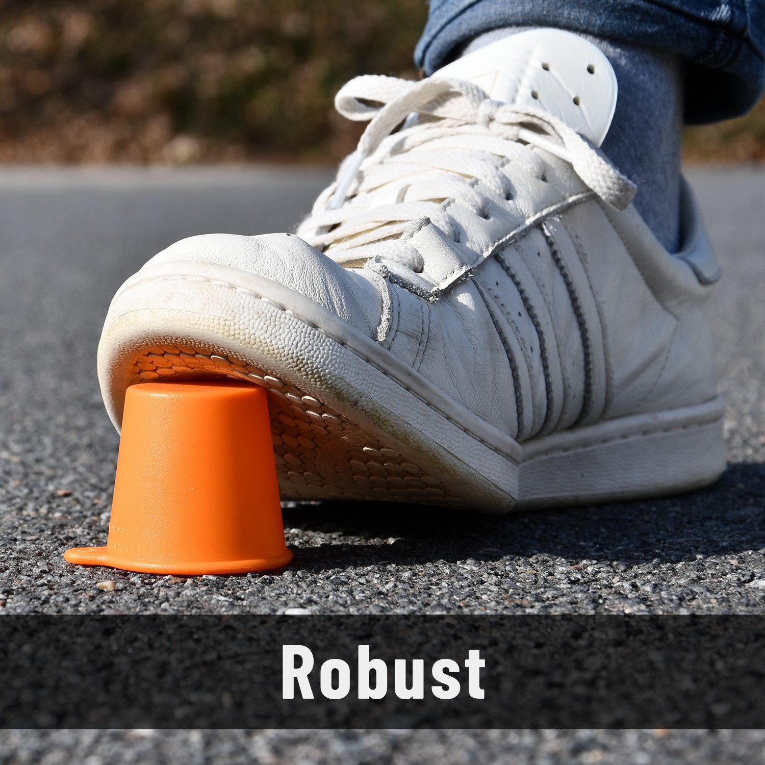 SoPro Schnapsglas 12x Schnapsbecher Plastik 4 cl wiederverwendbar, Pinnchen zum Umhängen