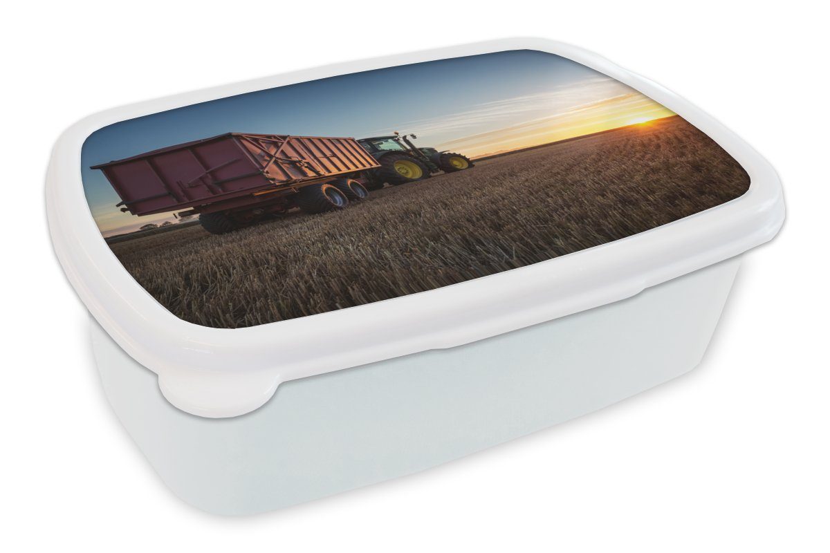 MuchoWow Lunchbox Traktor - Grün - Sonnenuntergang - Horizont - Grün - Landleben, Kunststoff, (2-tlg), Brotbox für Kinder und Erwachsene, Brotdose, für Jungs und Mädchen weiß