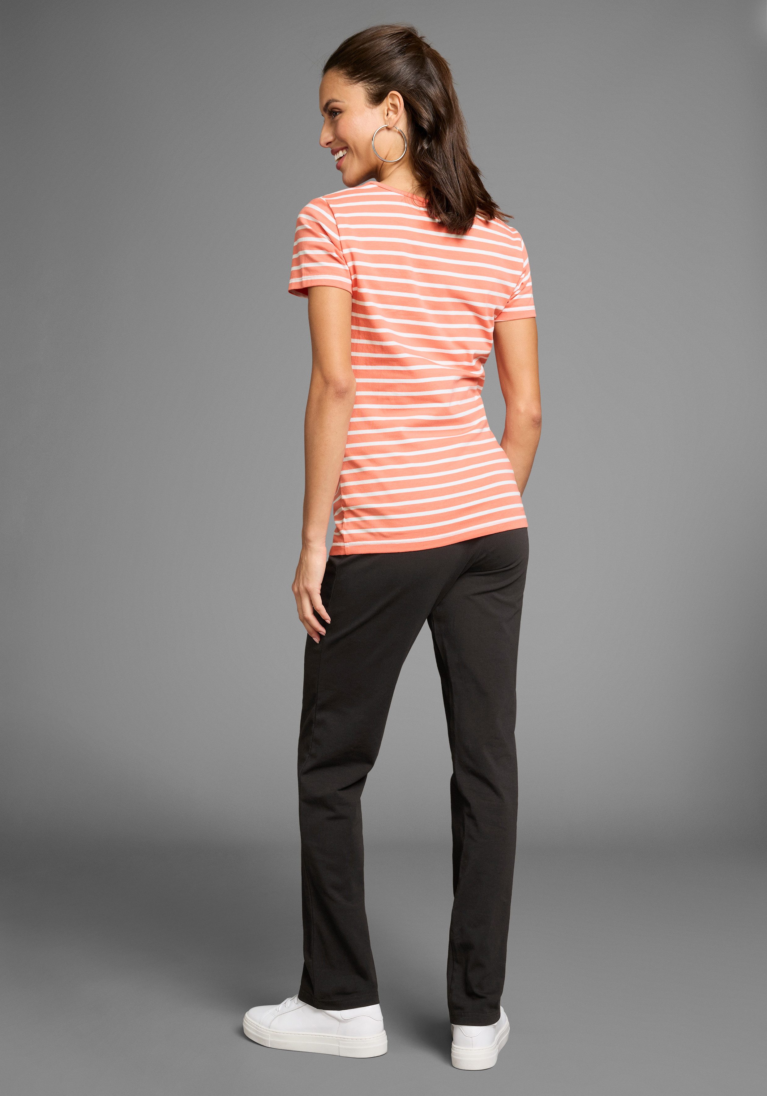 Nine Months Maternity Shirt 2-Piece Set: T-Shirt + Leggings (Set, 2-piece, 2) Complete Outfit for Pregnancy and Breastfeeding