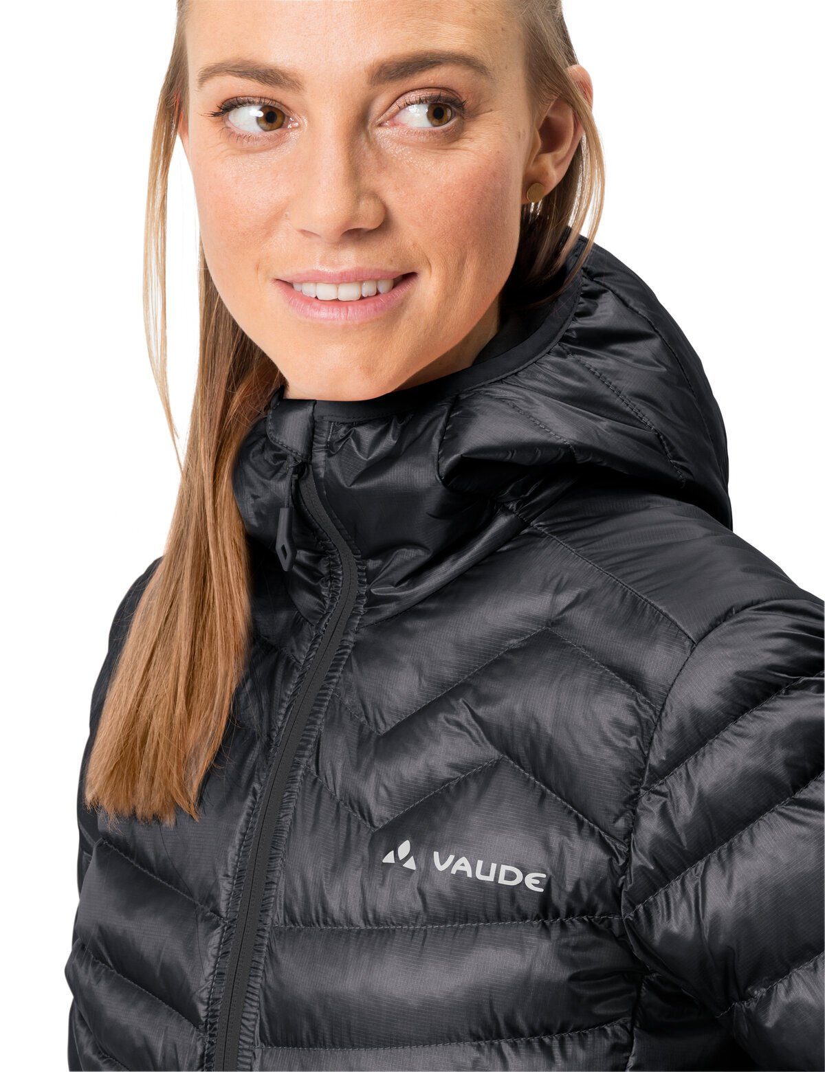 VAUDE Outdoorjacke Insulation kompensiert Batura Hooded Klimaneutral Women's black (1-St) Jacket