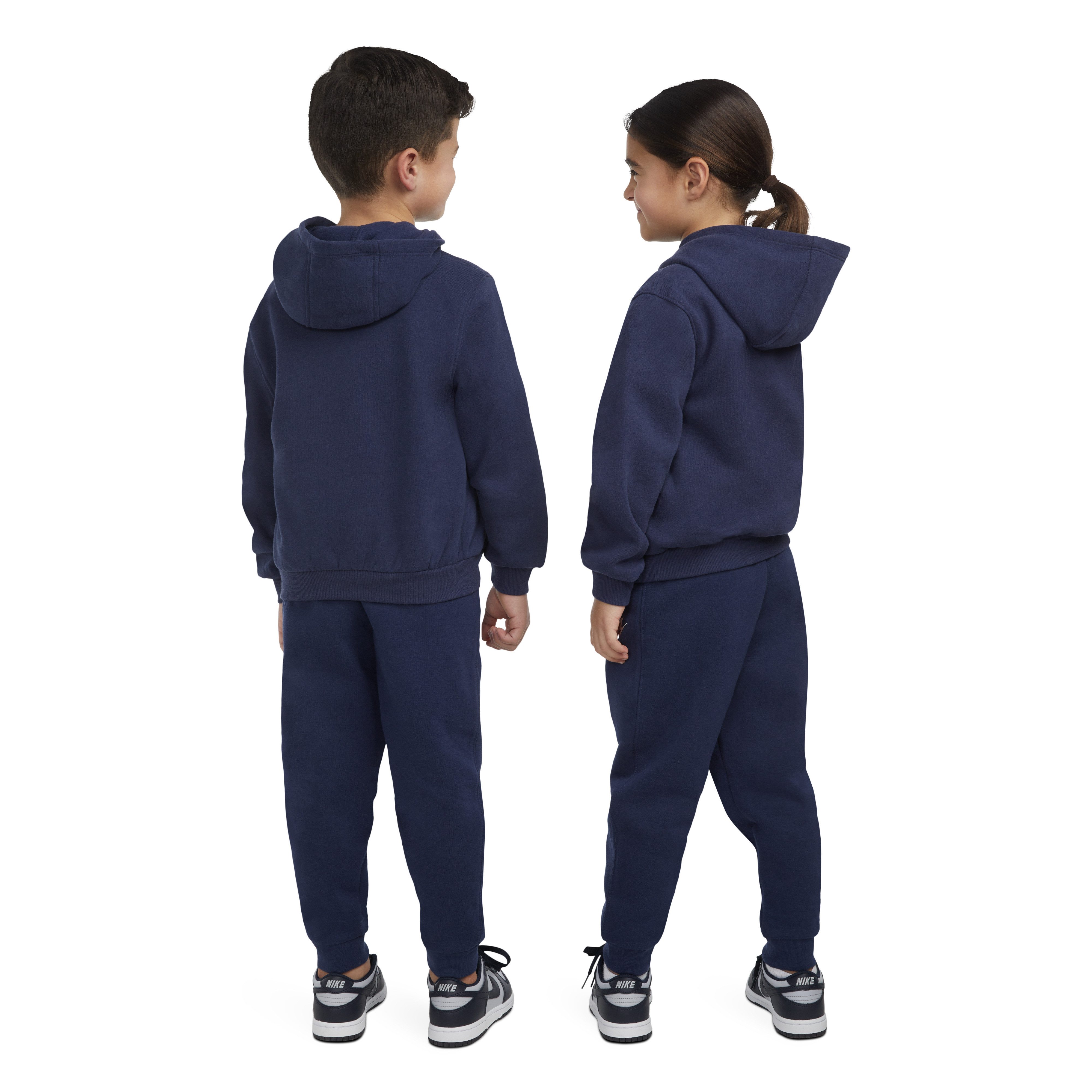 Nike Sportswear Kapuzensweatshirt mit Kängurutasche, pflegeleicht, aus Baumwollmischung, Langarm