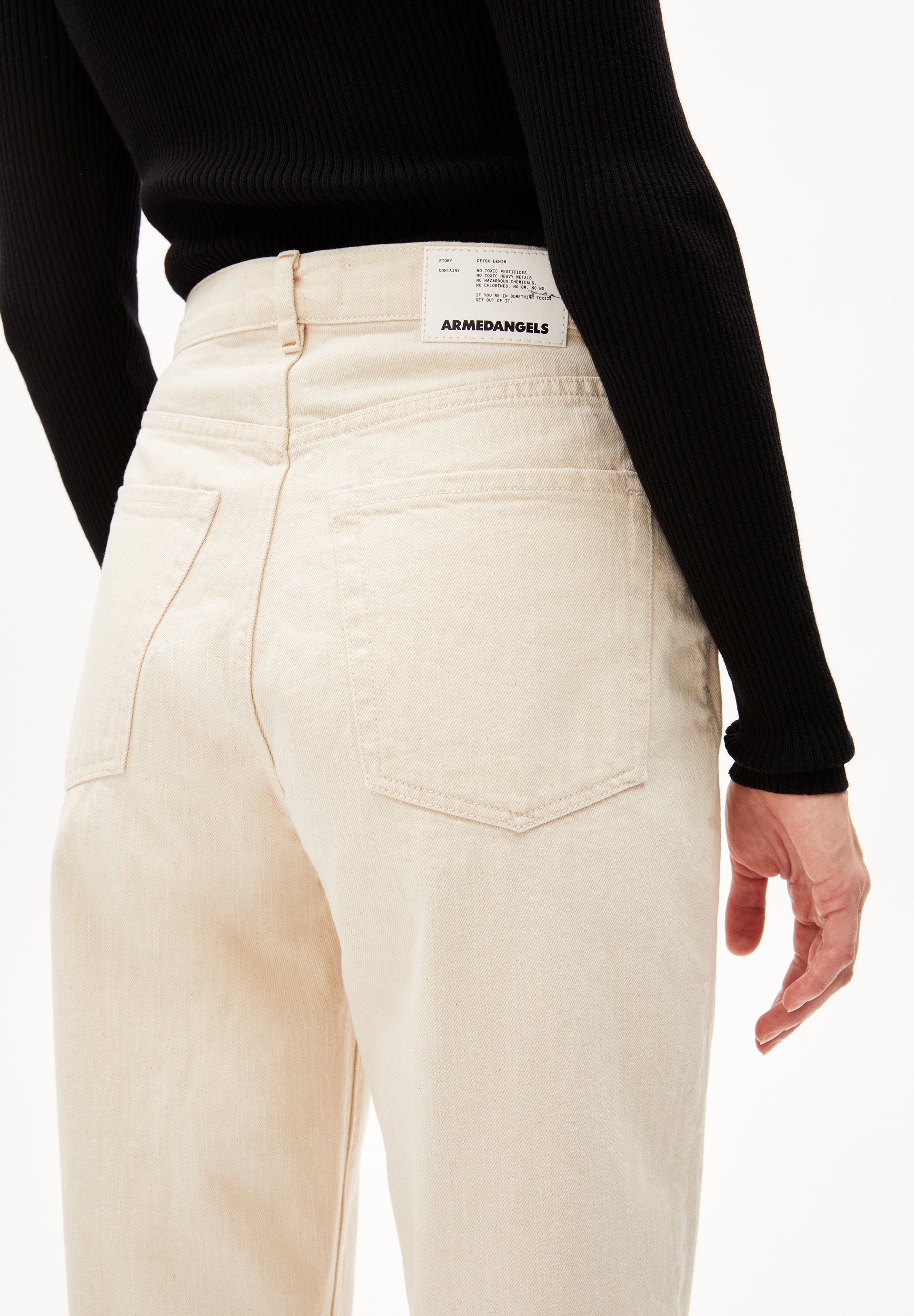 MAIRAA aus Damen Armedangels 5-Pocket-Style Mom UNDYED Boyfriend-Jeans Mix (1-tlg) Fit Bio-Baumwoll