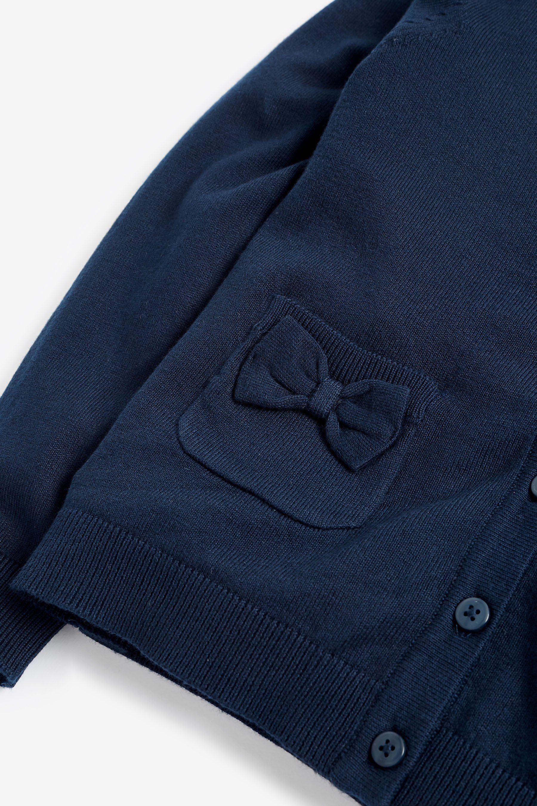 schleifenverzierten Blue Next (1-tlg) Strickjacke Strickjacke Taschen Navy mit