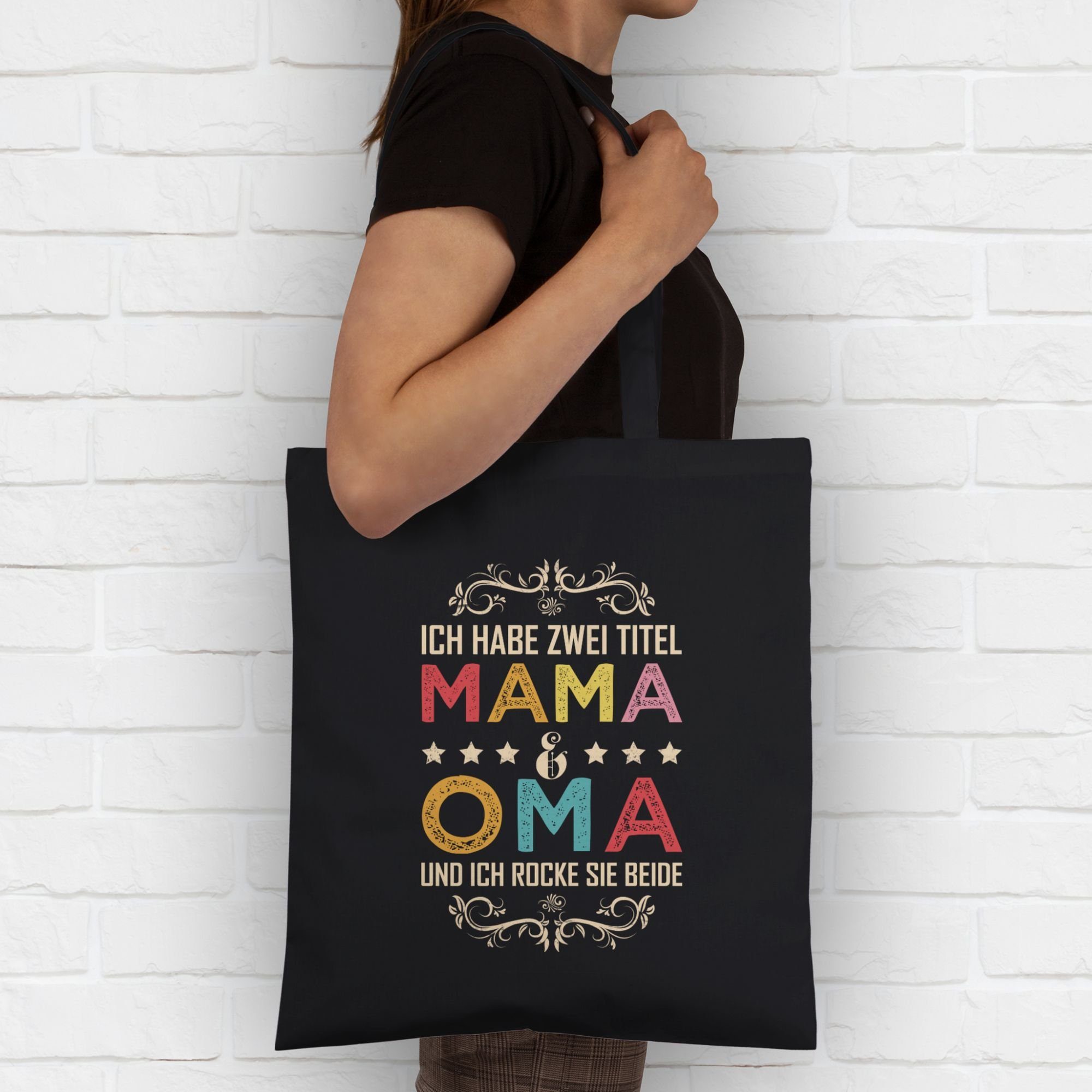 Shirtracer Umhängetasche Mama Muttertagsgeschenk Omi, Ich - Schwarz und habe zwei Geschenk 2 Titel Oma