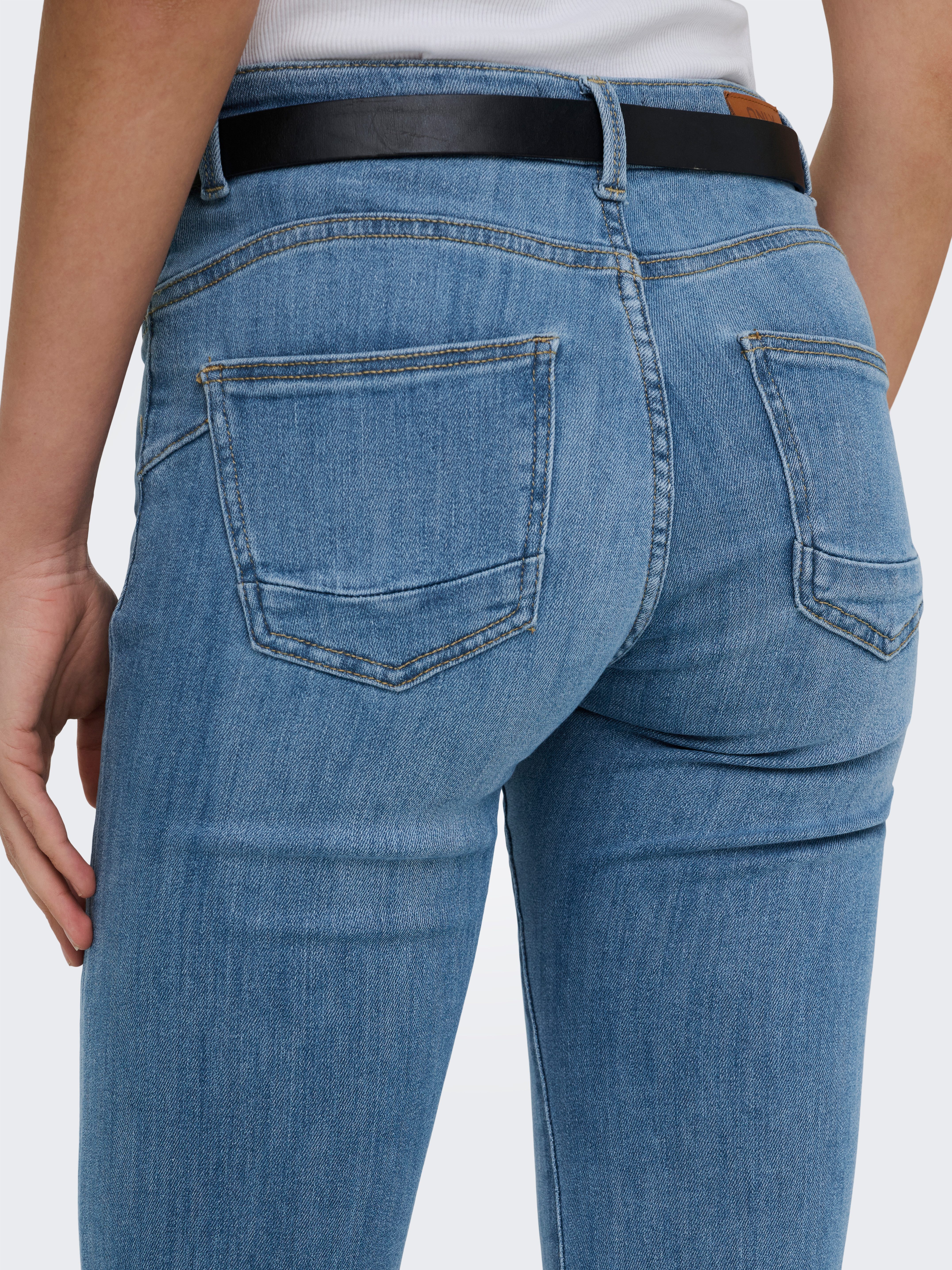 ONLY Bootcut-Jeans ONLPOWER MID WAIST PUSH UP FLARED DNM elastischer Denim – Bild 4 von 5