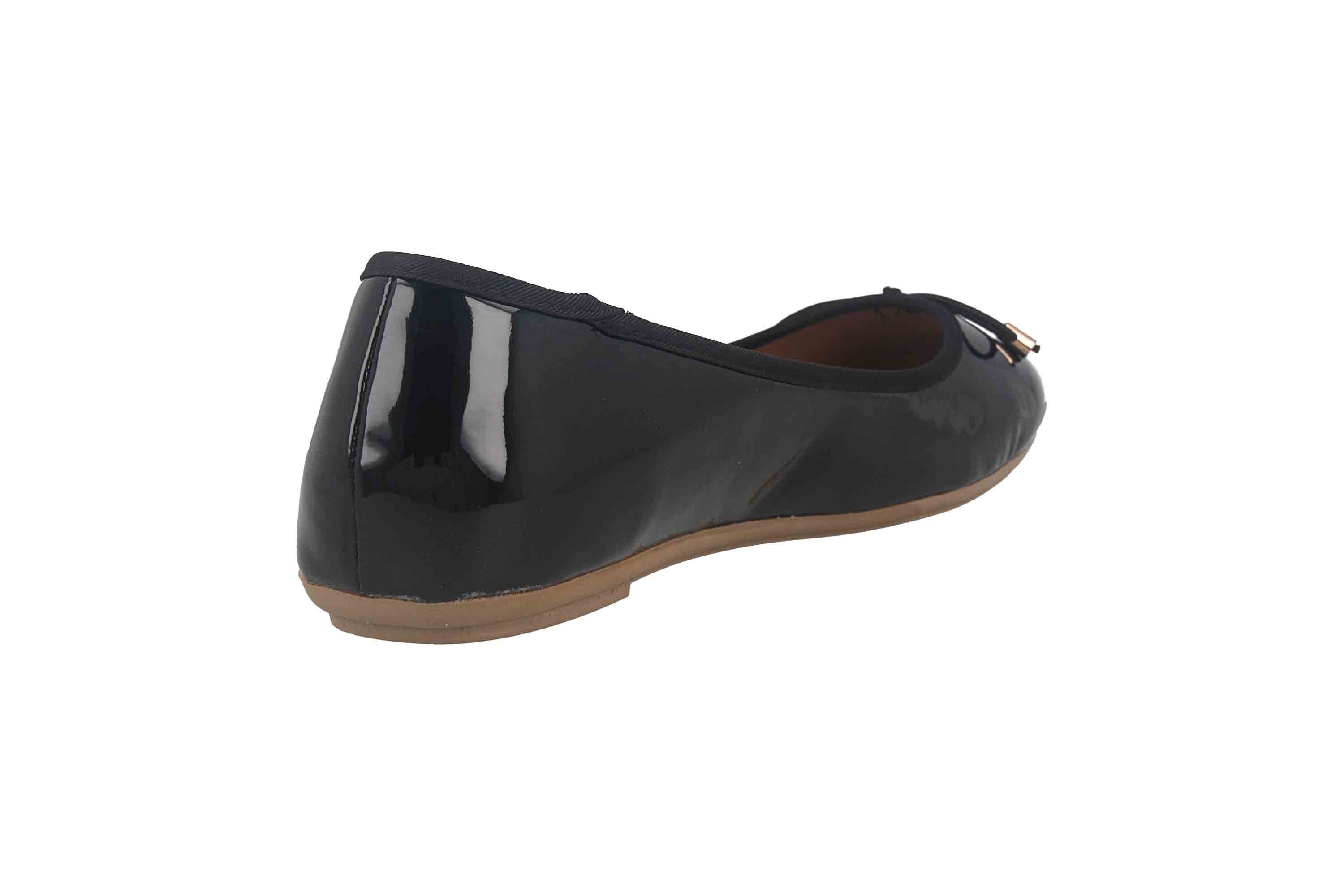 LadyPepp 2514378 Black Patent Ballerina