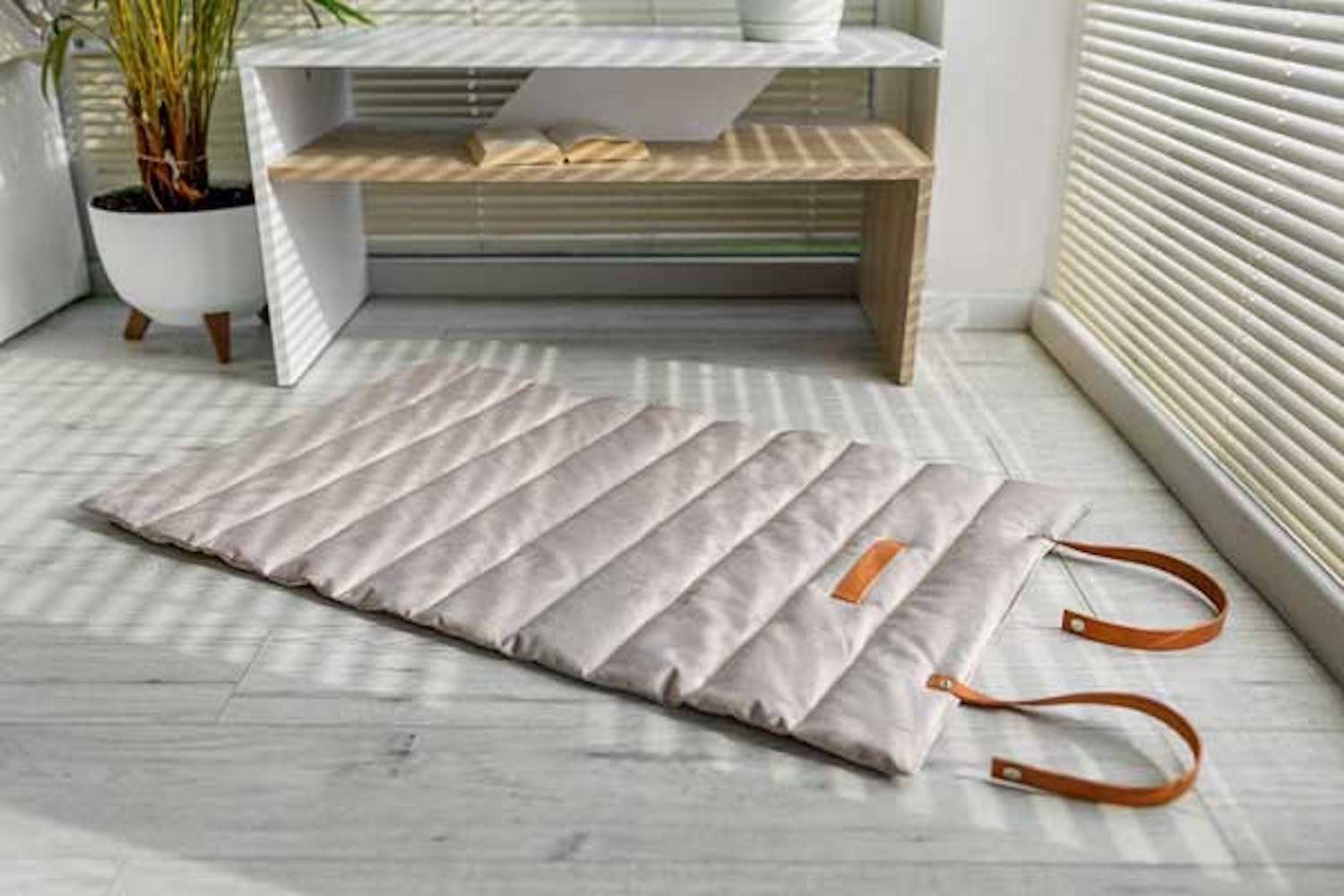 Thumbnail - Animood Hundematte Luna, Oxford-Denim-Imitation 100% Polyester, 100x60x2 cm Farbe wählbar aus beige, blau und grau, wass...