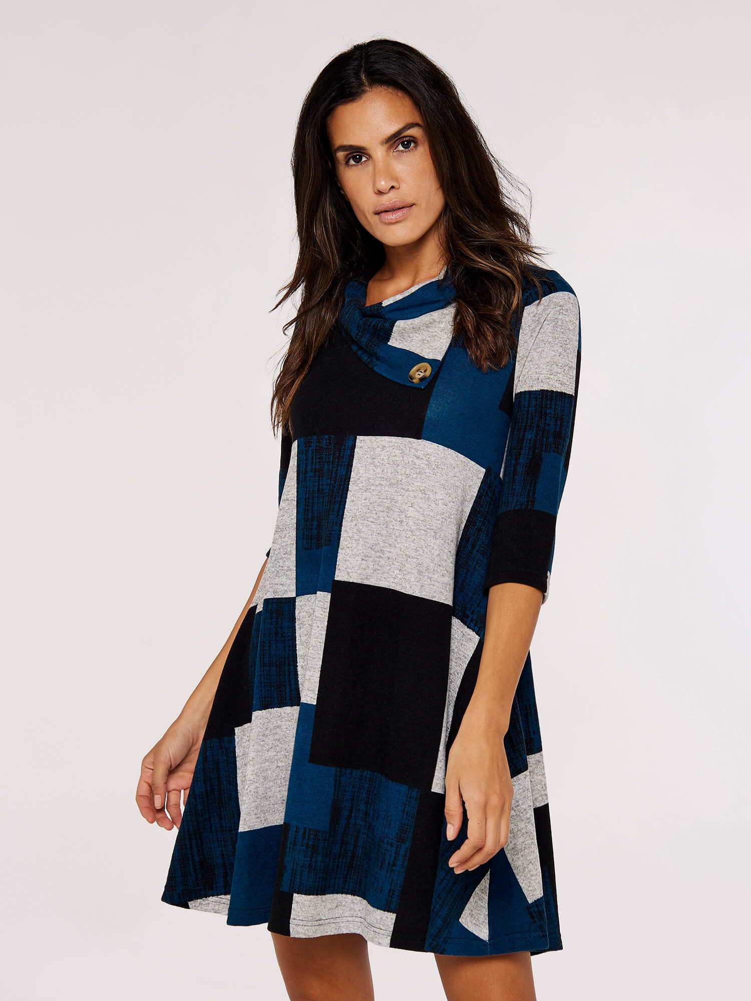 Apricot Strickkleid Swing Dress mit Umschlagkragen günstig online kaufen