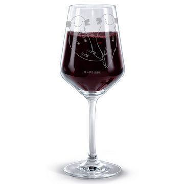 Mr. & Mrs. Panda Rotweinglas Axolotl Freundin, Geschenk für Weinliebhaber, Weinglas mit Gravur, Premium Glas, Stilvolle Gravur