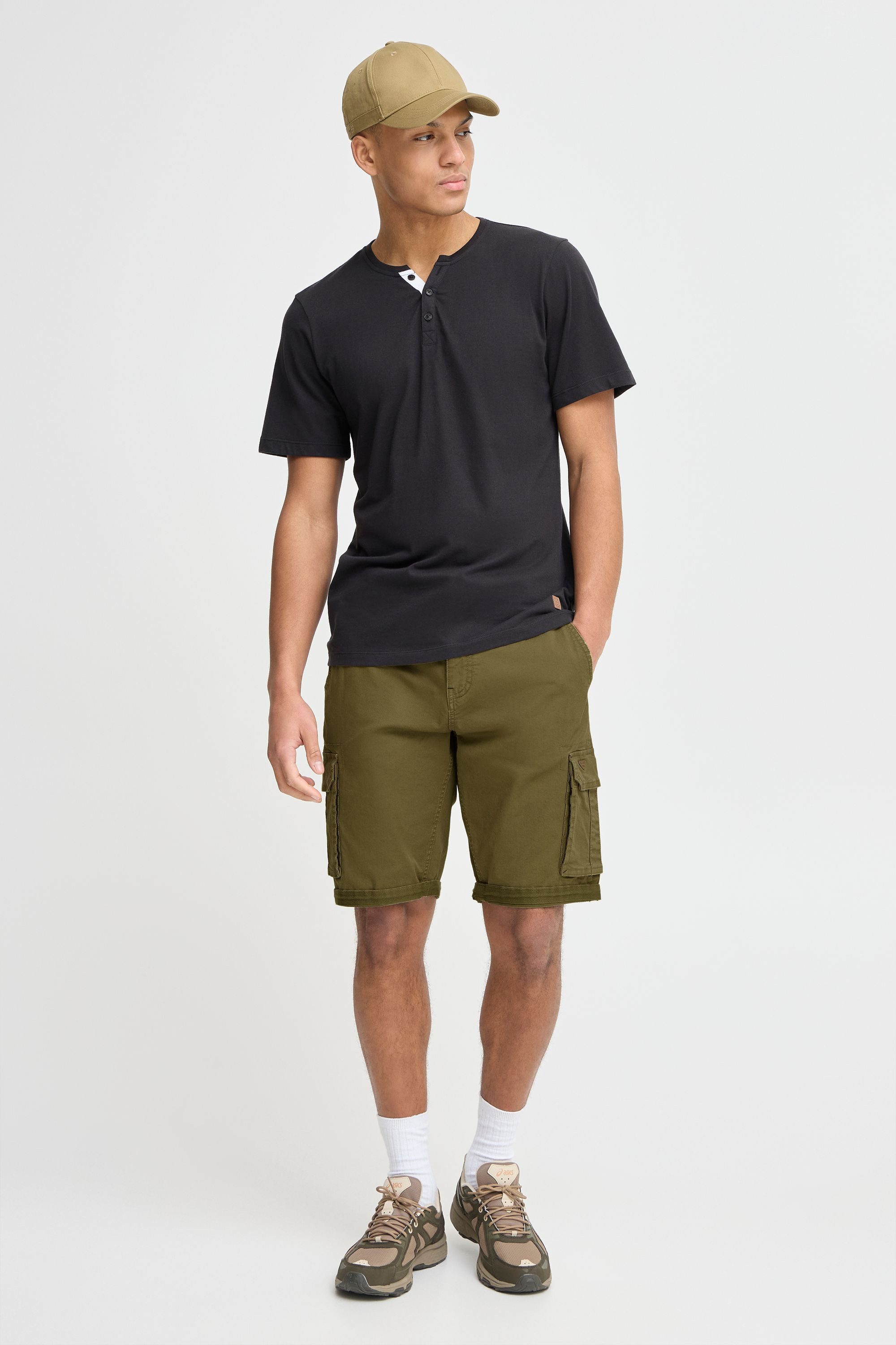 Blend Cargoshorts BHBrian Stilvolle Cargo Shorts mit Taschen und Gürtel