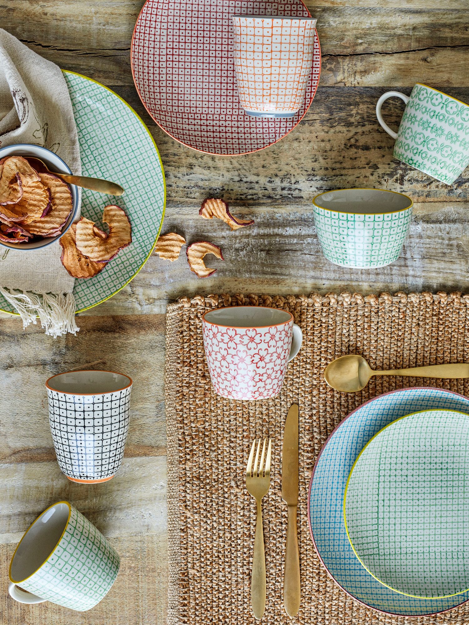 Bloomingville Tasse Bloomingville Carla Becher, Bunt, Steingut 4er Set