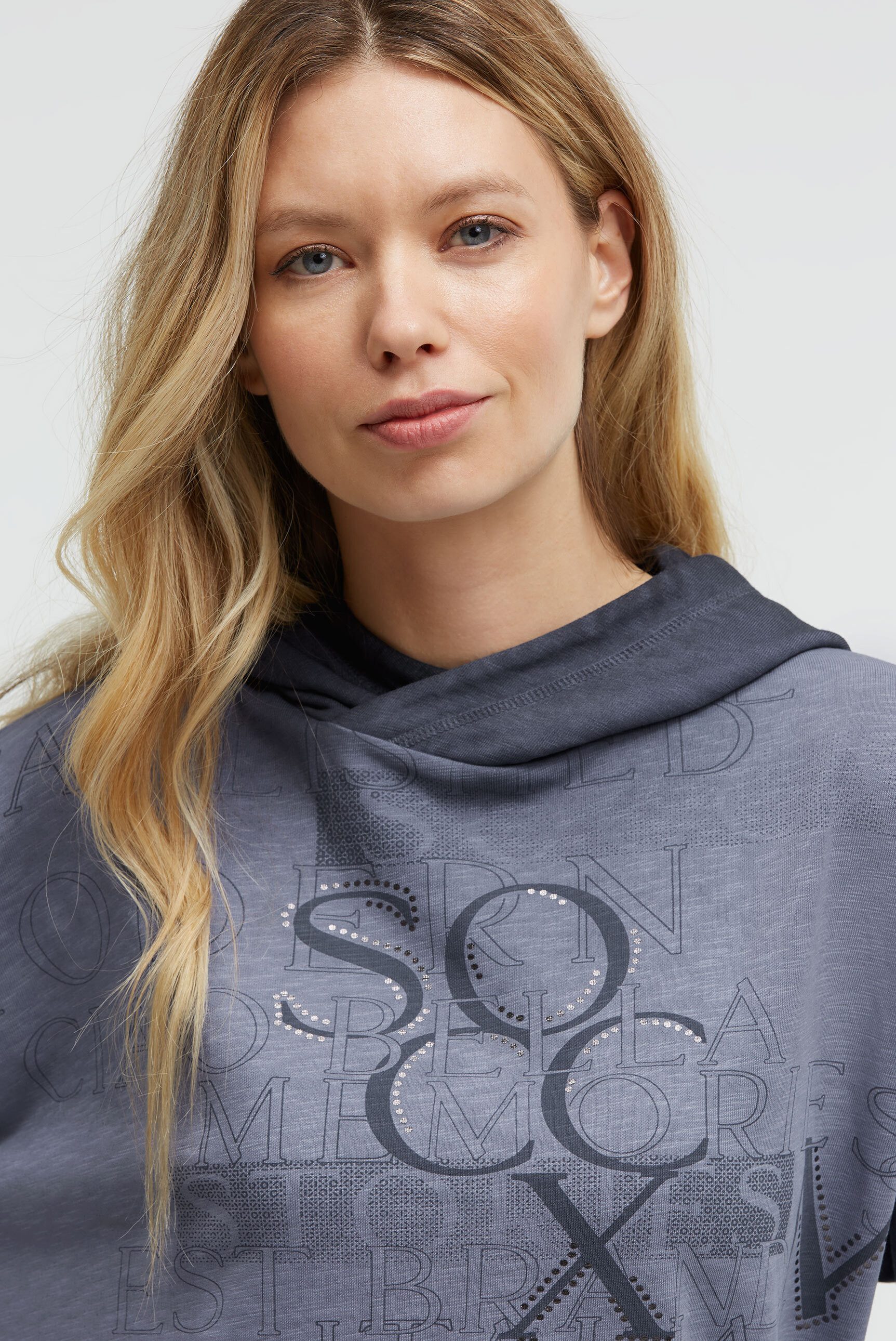 SOCCX Kapuzensweatshirt mit Fledermausärmeln – Bild 4 von 5