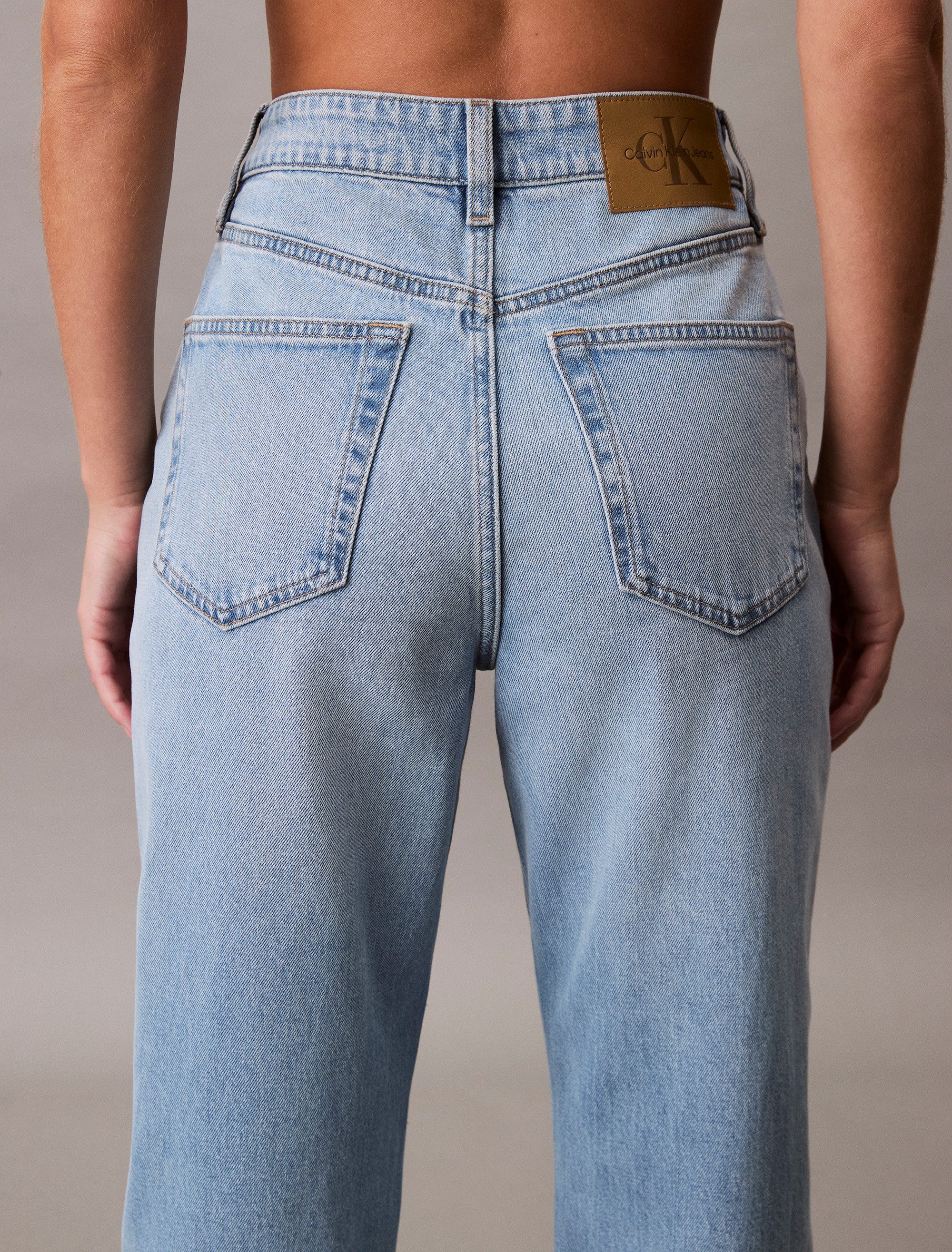 Calvin Klein Jeans Skinny-fit-Jeans HIGH RISE STRAIGHT LT CAPE Mit Gürtelschlaufen