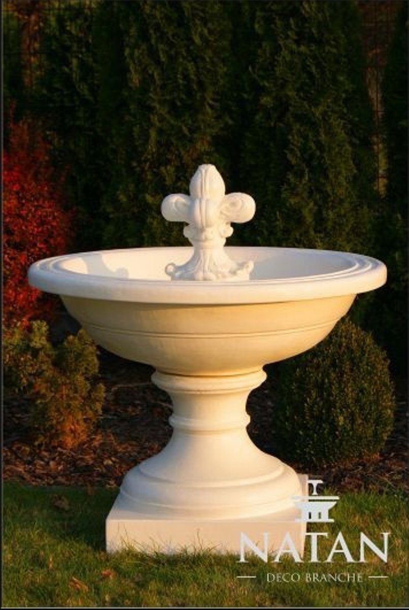 Skulptur Fontaine Zierbrunnen Terrasse Edler Deko Wasser Garten Brunnen JVmoebel