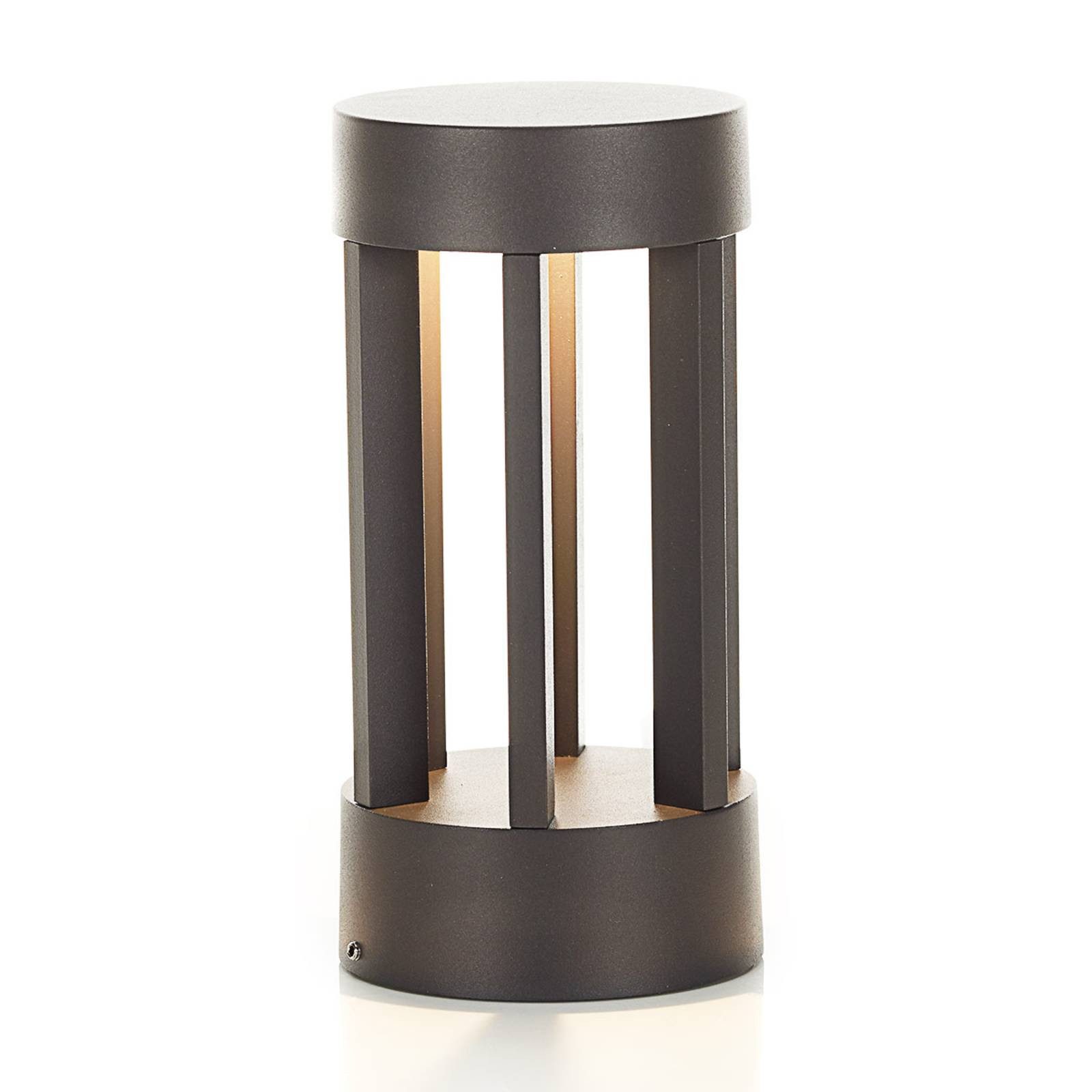 Lindby Außen-Stehlampe Jordis, 1 x 6,5 W LED, warmweiß