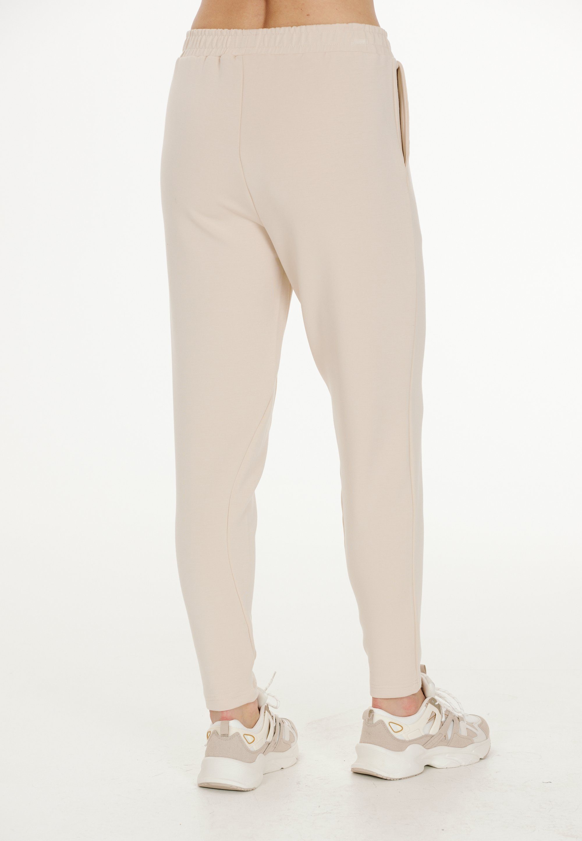 ENDURANCE Sweathose Timmia mit hohem weiß-beige Modal-Anteil