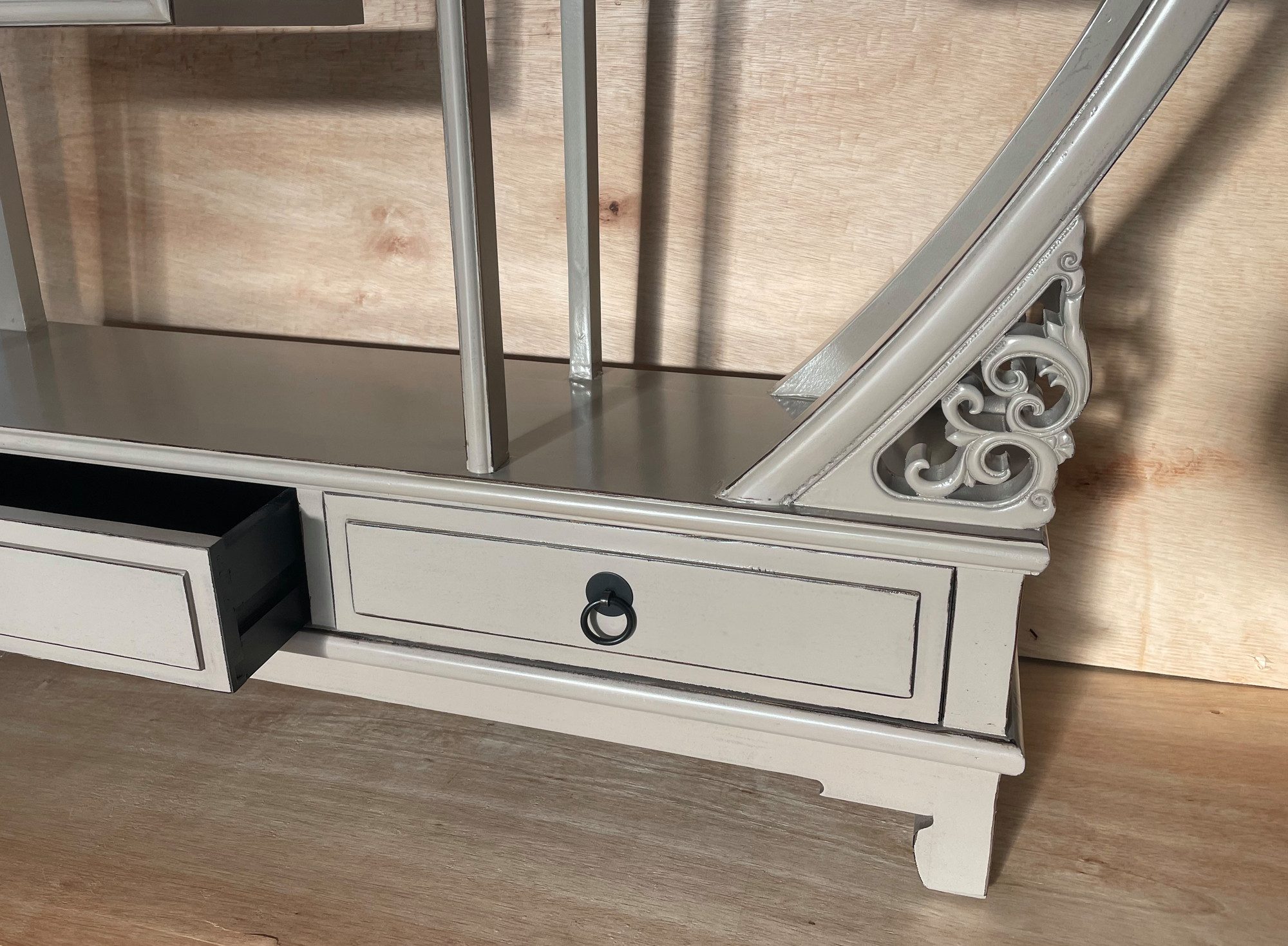 OPIUM OUTLET Wandregal Chinesisches Rundregal Eckregal offener runder Schrank Vitrine, aus Holz, Breite 206 cm, Höhe 198 cm, Tiefe 25 cm, Asiatischer Raumteiler, orientalisches Bücherboard, Vintage-Stil