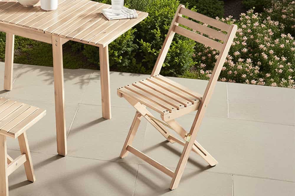 riess-ambiente Gartenstuhl BALI natur hell – Massivholz, klappbar, wetterfest, Outdoor (Einzelartikel, 1 St), klappbarer Balkonstuhl aus Massivholz – ideal für Garten & Terrasse