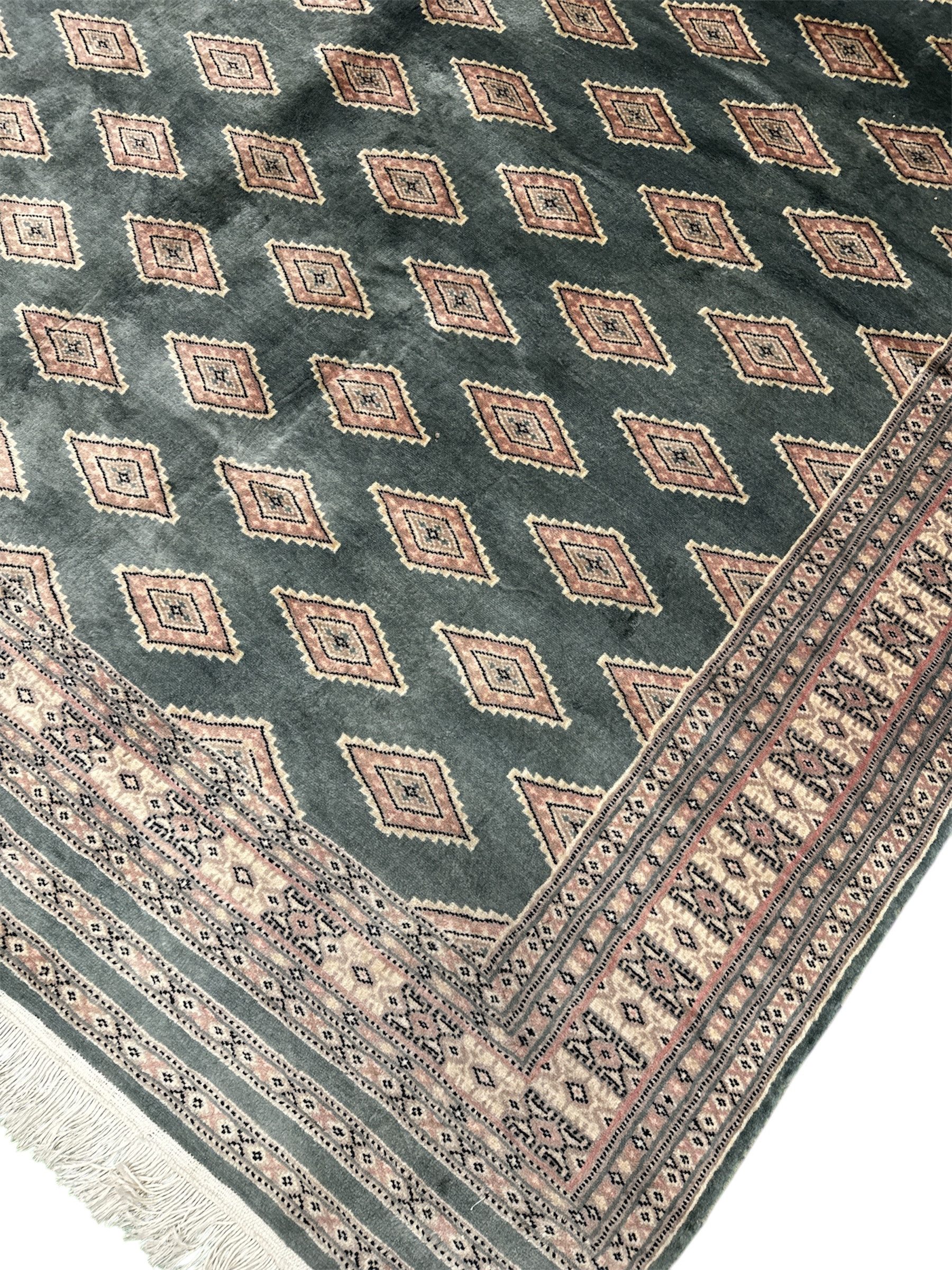 Rug Studios Teppich SHALIMAR PENTAG SEHR FEIN HANDGEKNÜPFT, Rechteckig, Höhe: 0 mm, Handgeknüpft, 170 x 250 cm, Grün