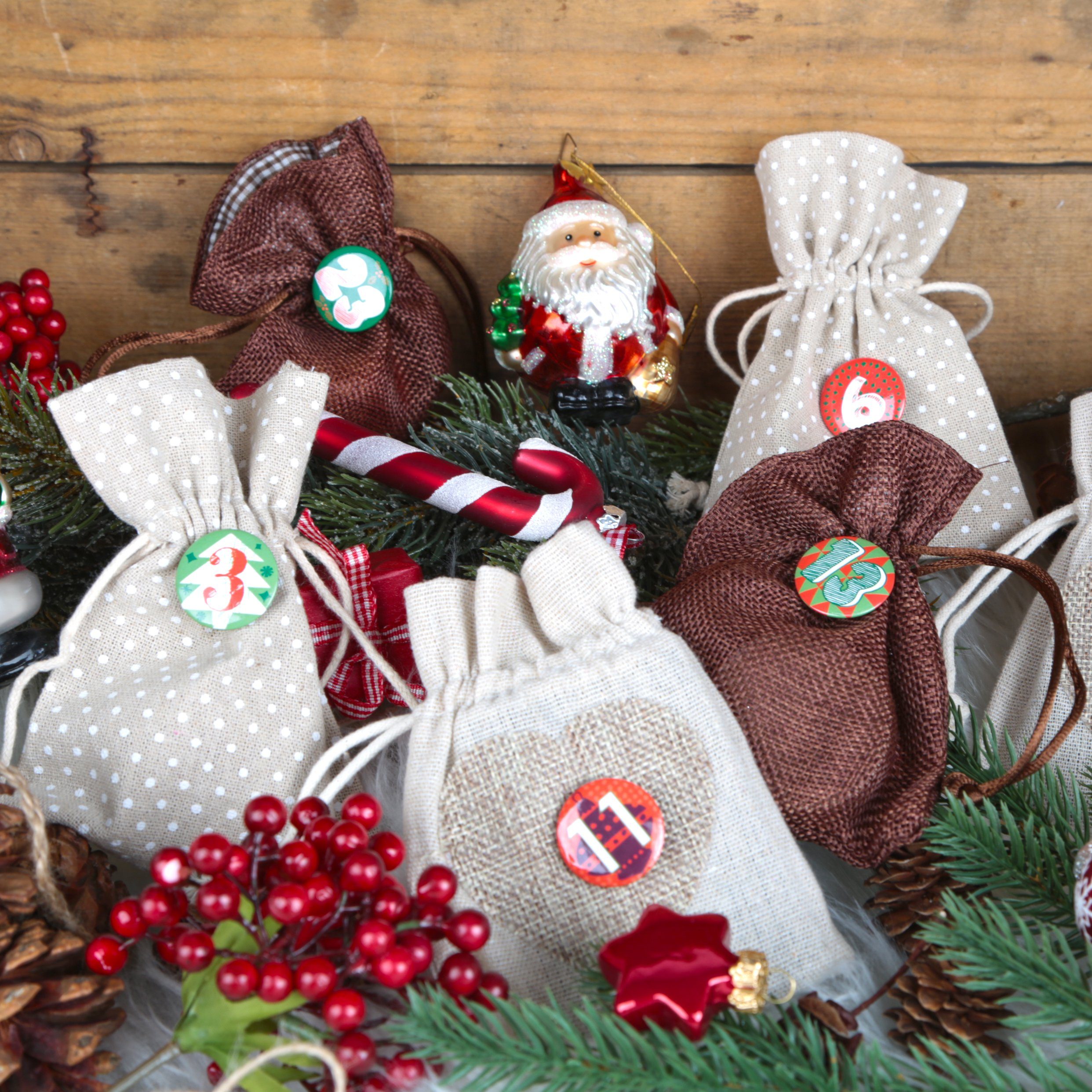 LogbuchVerlag Countdown Kalender »24 Weihnachtskalender Buttons Blech
