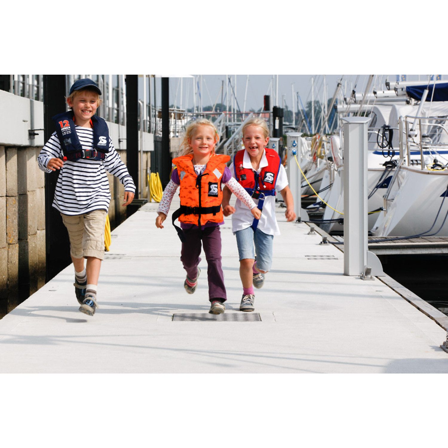 SECUMAR Schwimmweste Bravo Print, Ergonomisches Design,hohe Sichtbarkeit,einfache Handhabung