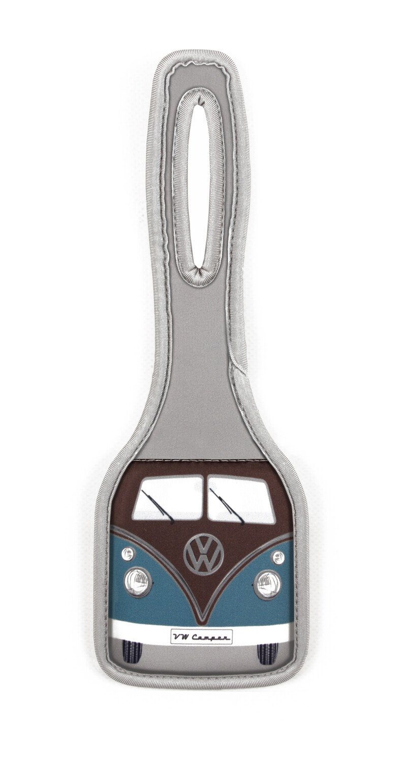 VW Collection by BRISA Gepäckanhänger Volkswagen Kofferanhänger im VW T1 Bulli Bus Design Robuster Adressanhänger für Reisen Petrol/Braun