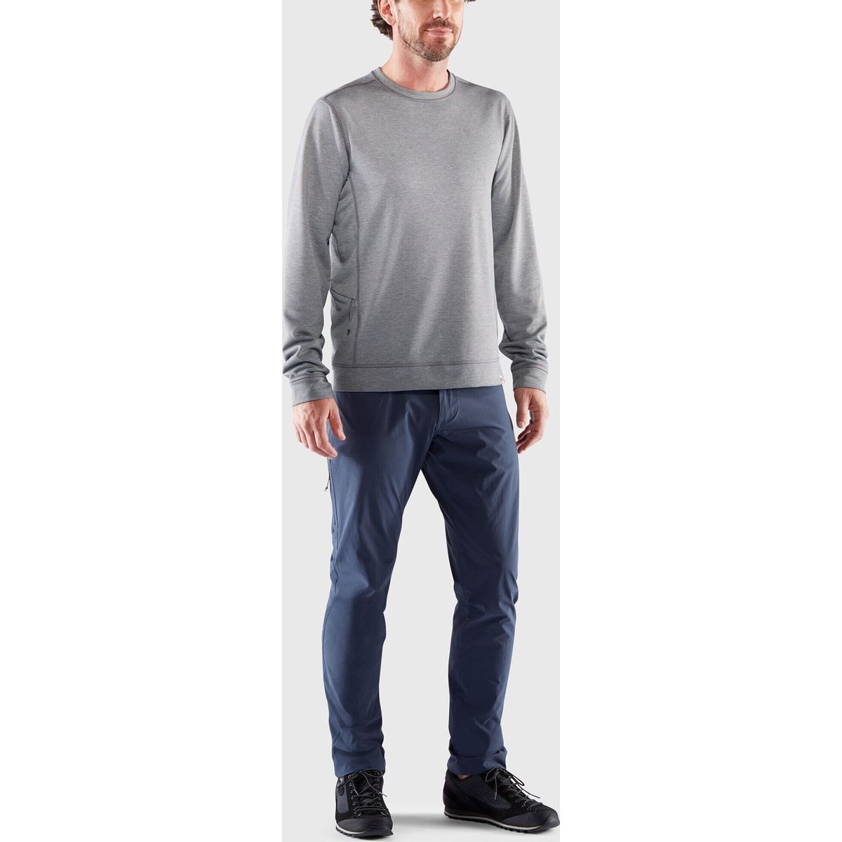 Fjällräven Sweatshirt High Coast Lite Sweater M Leichter Herrenpullover aus recyceltem Material, ideal für Reisen und