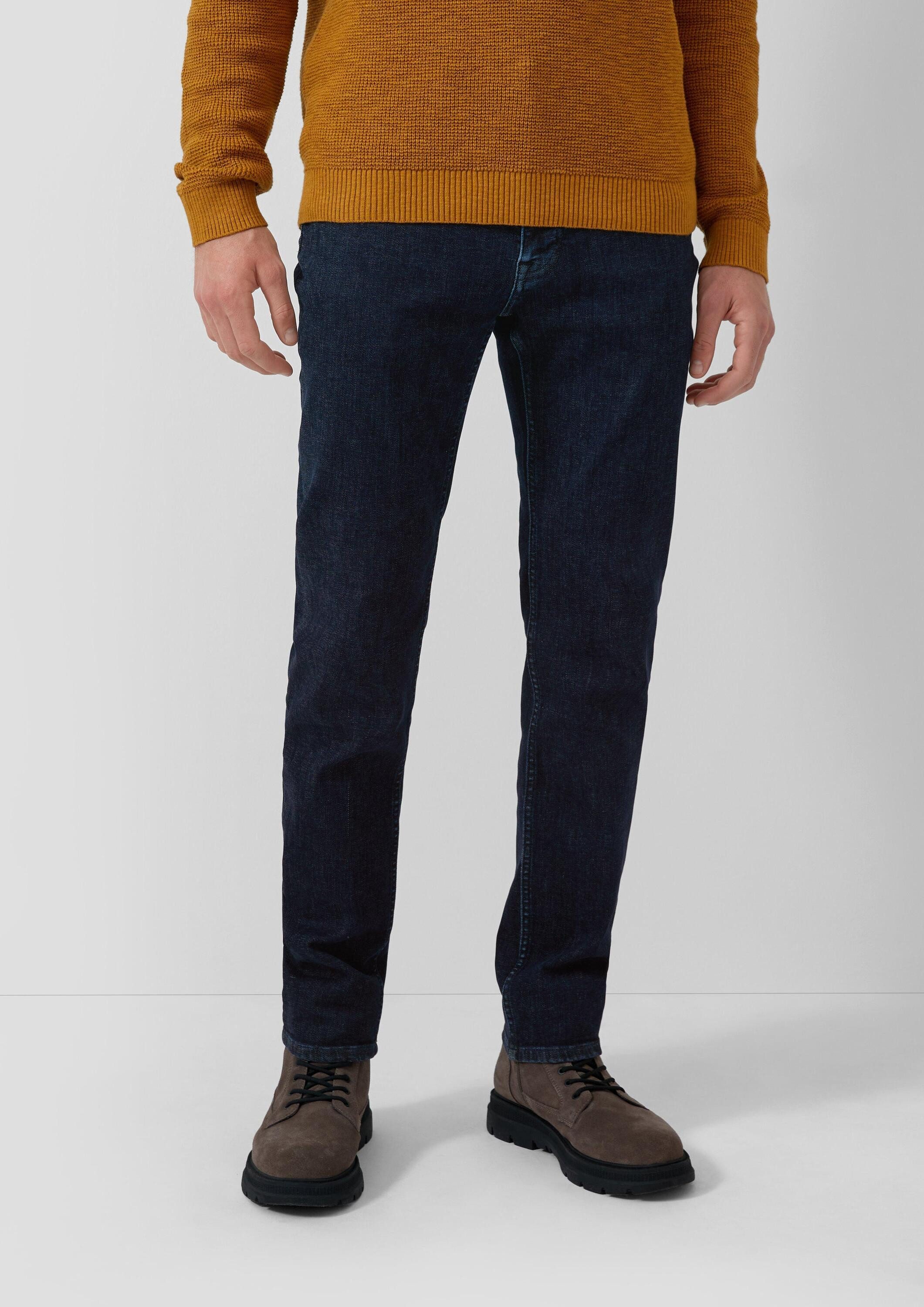 s.Oliver Slim-fit-Jeans Jeans-Hose NELIO Jeans Nelio / Slim Fit / Mid Rise / Straight Leg / Hyperstretch