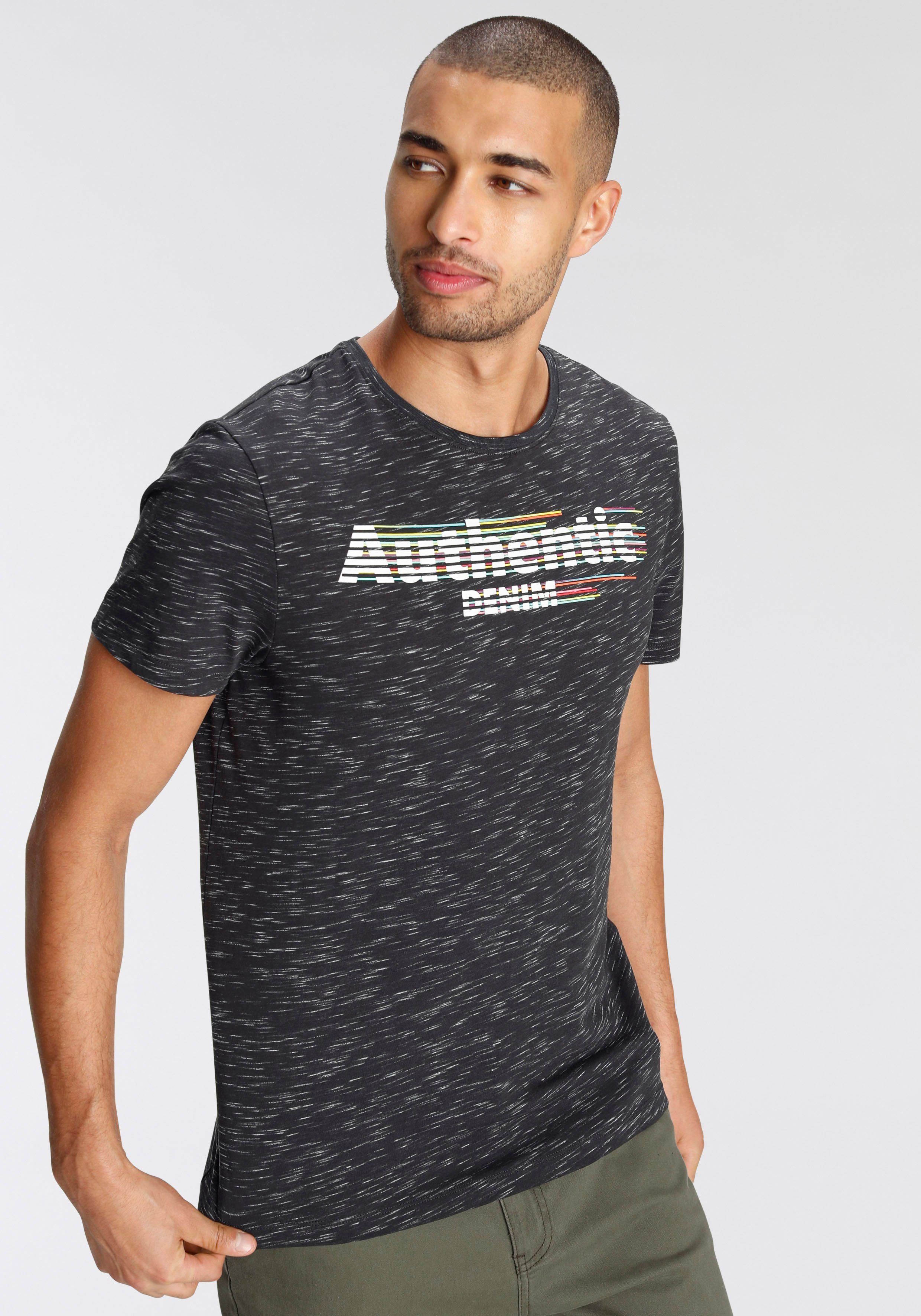 AJC T-Shirt mit modischem Logoprint