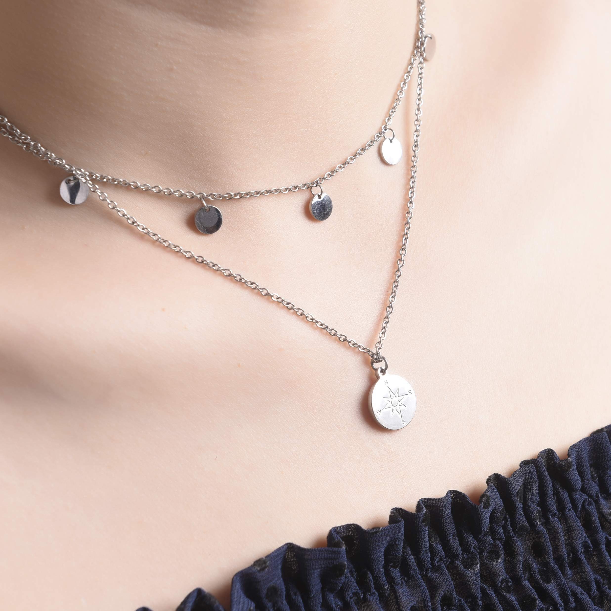 Kim Johanson Kette mit Anhänger Coins (1-tlg), mit 5 Edelstahl-Plättchen, verstellbar & modern – Bild 5 von 5