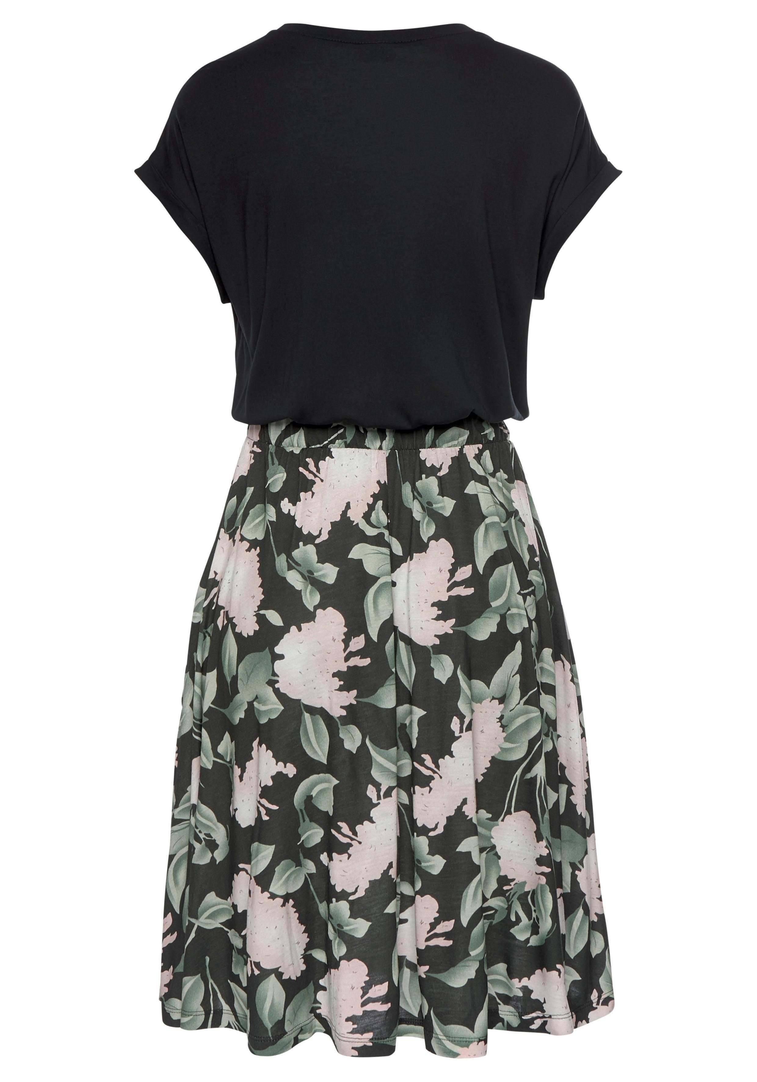 Buffalo Jerseykleid mit Rüsche in der Taille und bedrucktem Rock, kurzes Sommerkleid