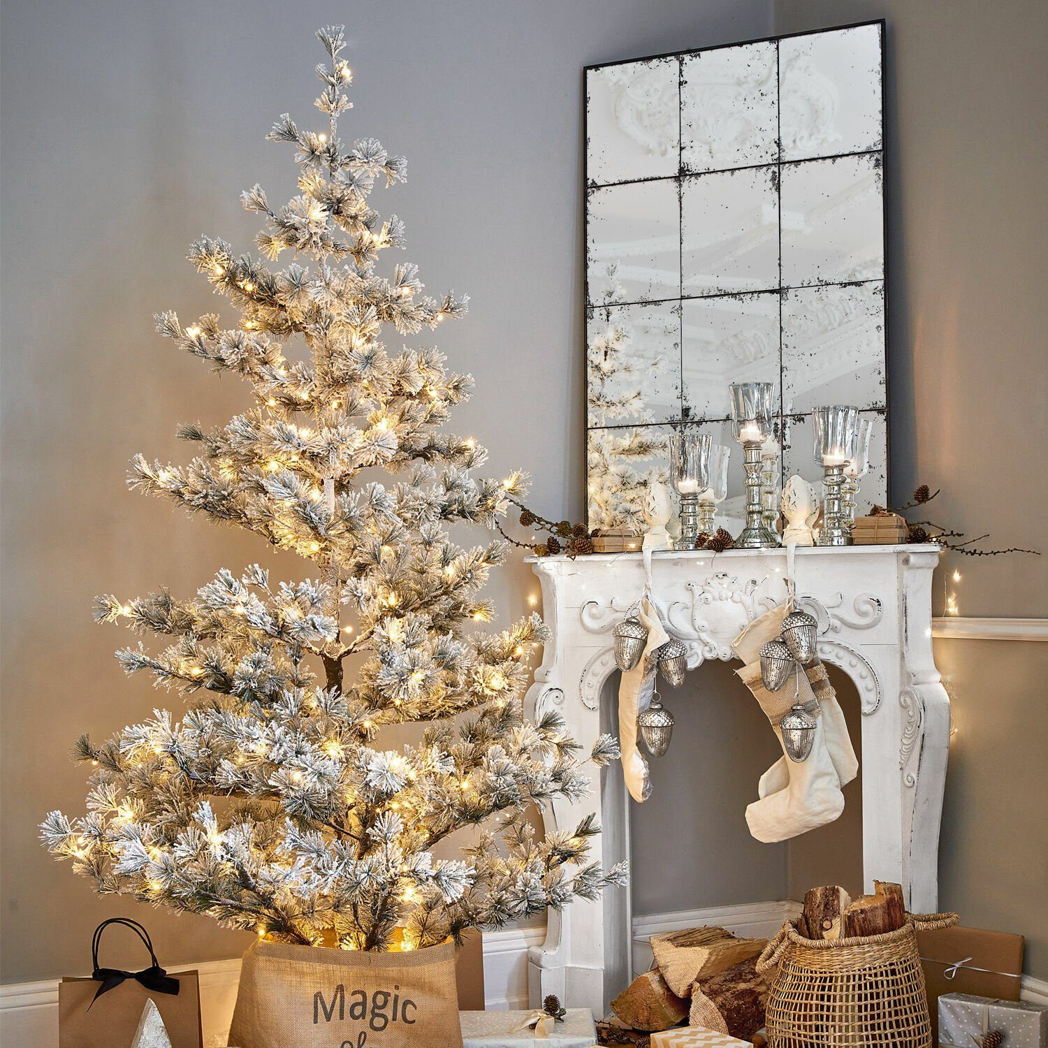 Mirabeau Künstlicher Weihnachtsbaum Sapi grün/weiß Weihnachtsbaum