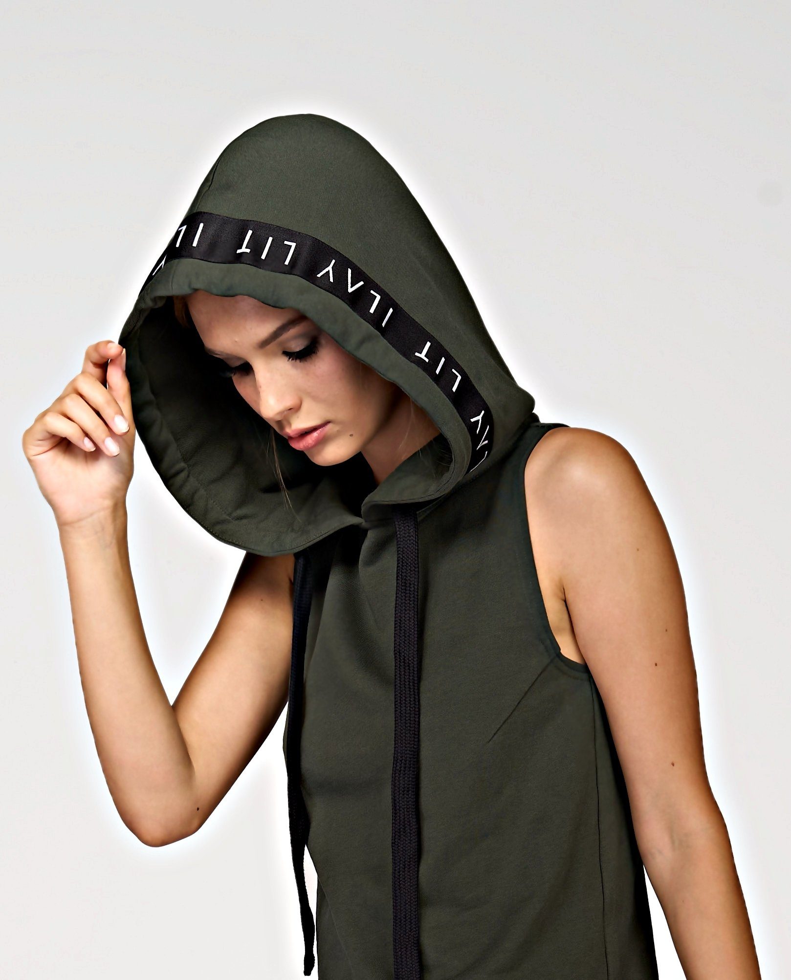 ILAY Lit Kapuzenshirt Holy Sleeveless Hoodie Olive