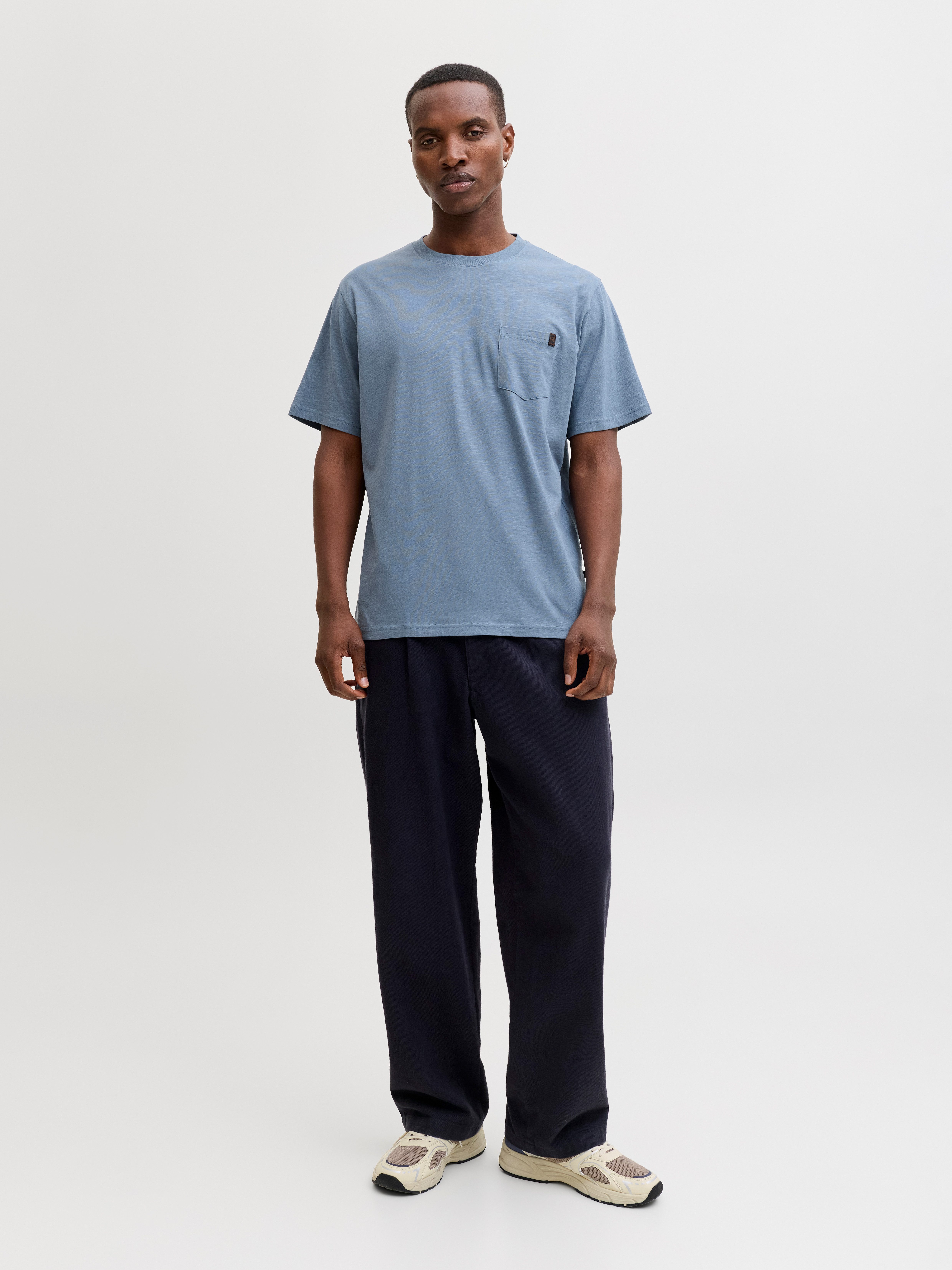 Jack & Jones Kurzarmshirt JJEDOVER SLUB TEE SS NOOS Baumwollmischung, relaxed fit – Bild 4 von 5