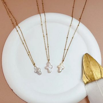 GOLDEN Perlenkette Barocke Süßwasser Kreuzperle vergoldet Halskette Religiöser Schmuck