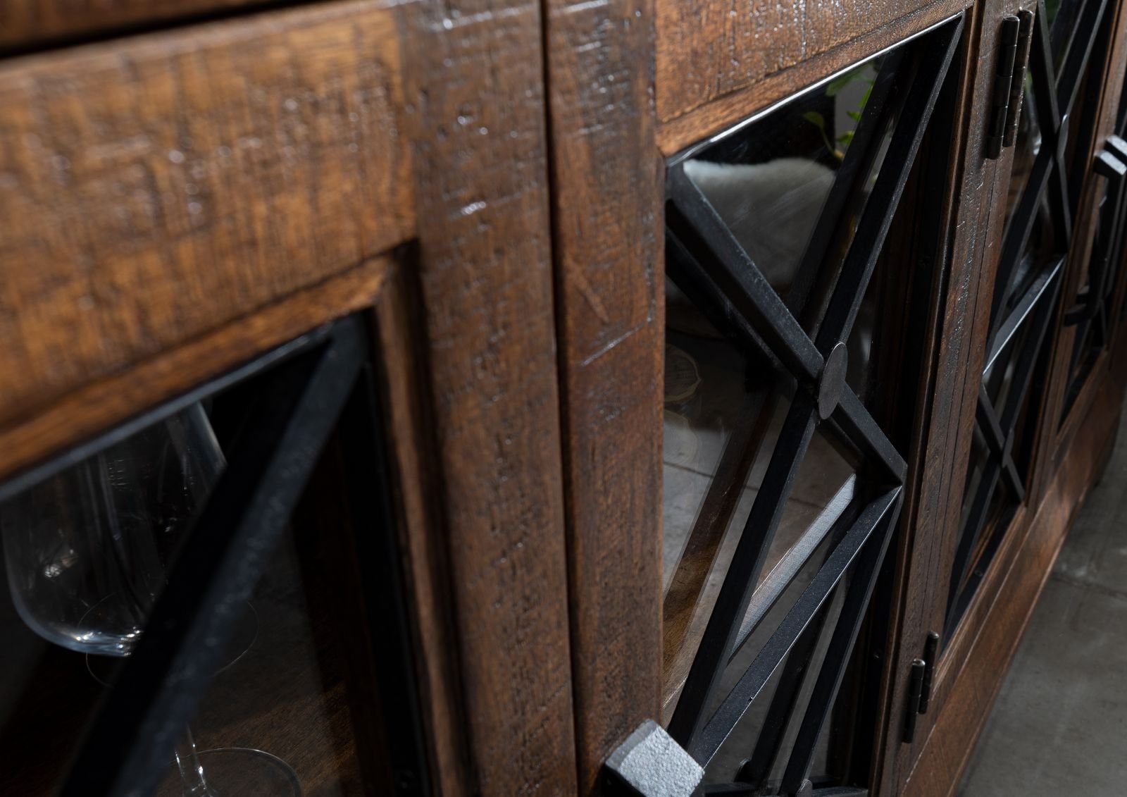 Massivmoebel24 Sideboard STILMÖBEL (Massivholz), Sideboard Mango 193x46x91 braun lackiert STILMÖBEL #117