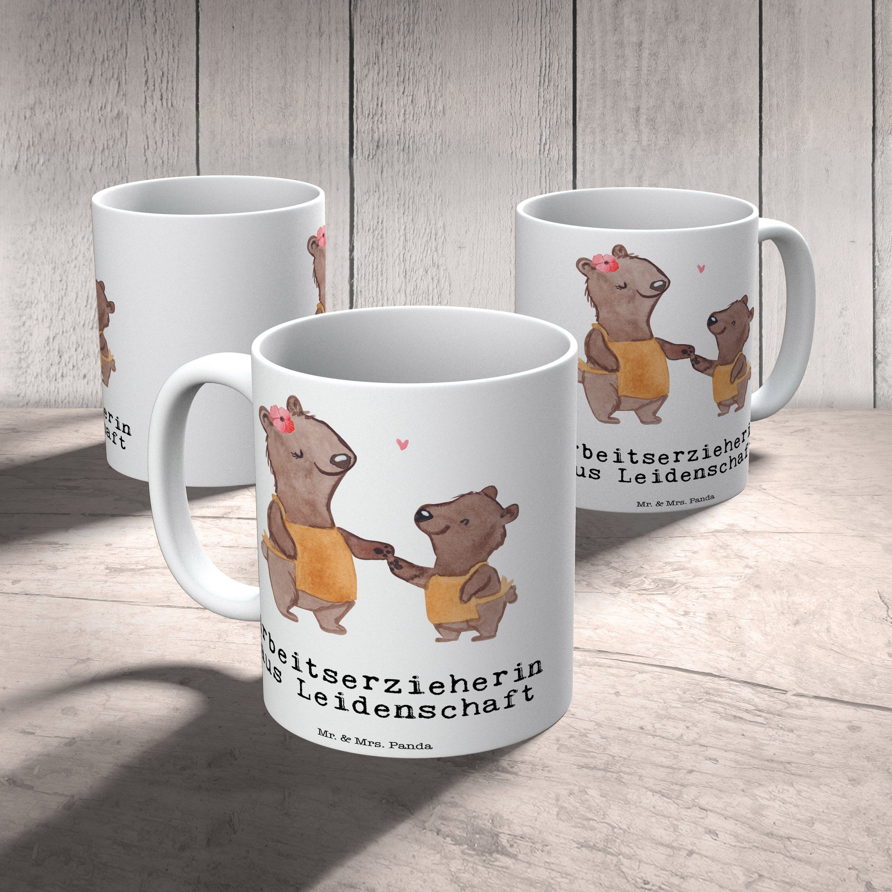 Mr. & Mrs. Panda Tasse Arbeitserzieherin aus Leidenschaft - Weiß - Geschenk, Schenken, dankb, Keramik